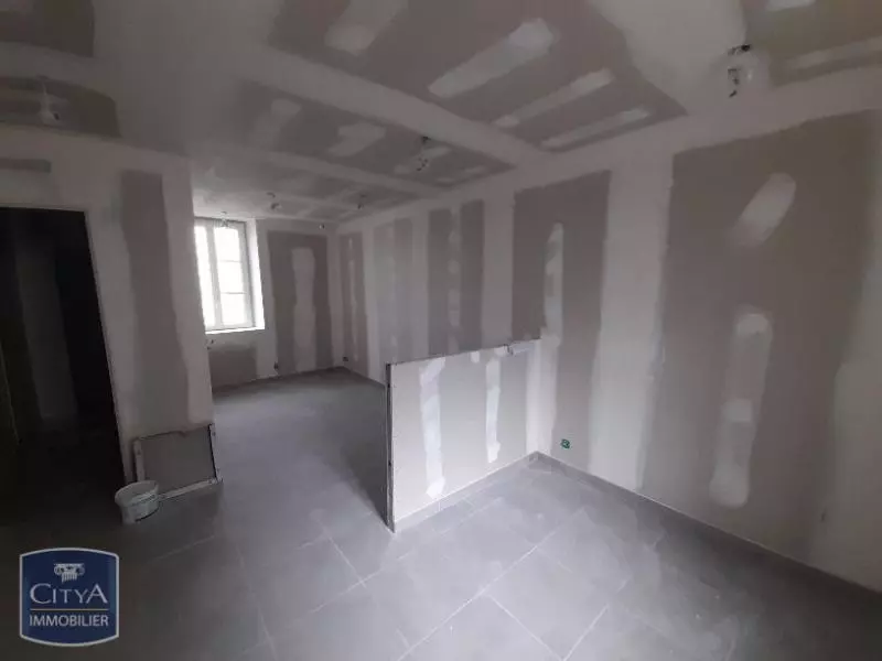 Illustration pour Appartement 1 pièce 27m² Photo Appartement 1 pièce 27m²