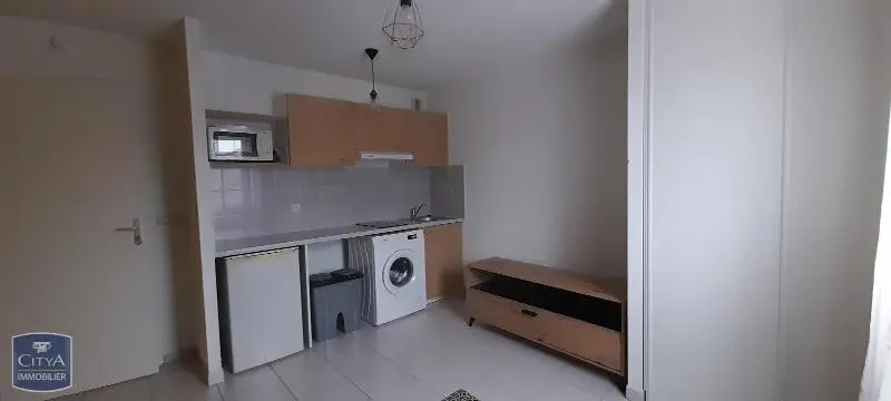 Photo 3 Appartement 1 pièce 22.94m²