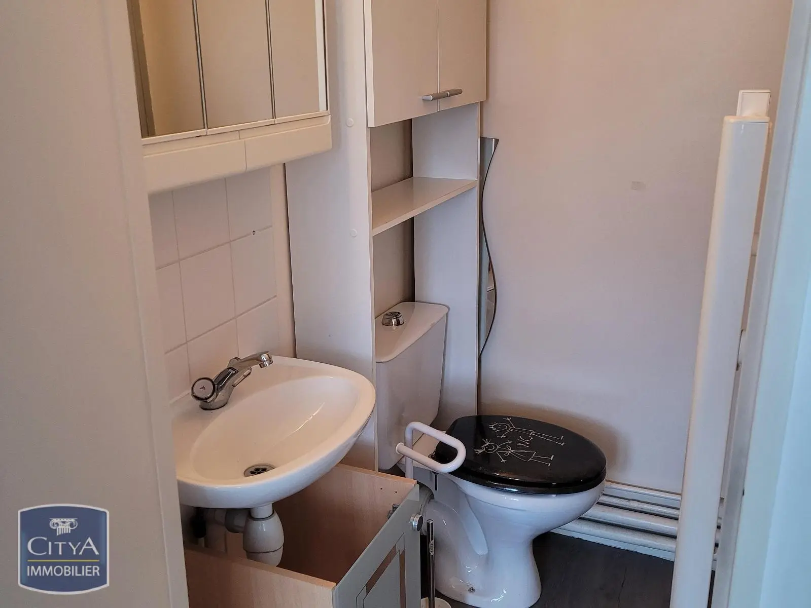 Photo 5 Appartement 1 pièce 15.74m²