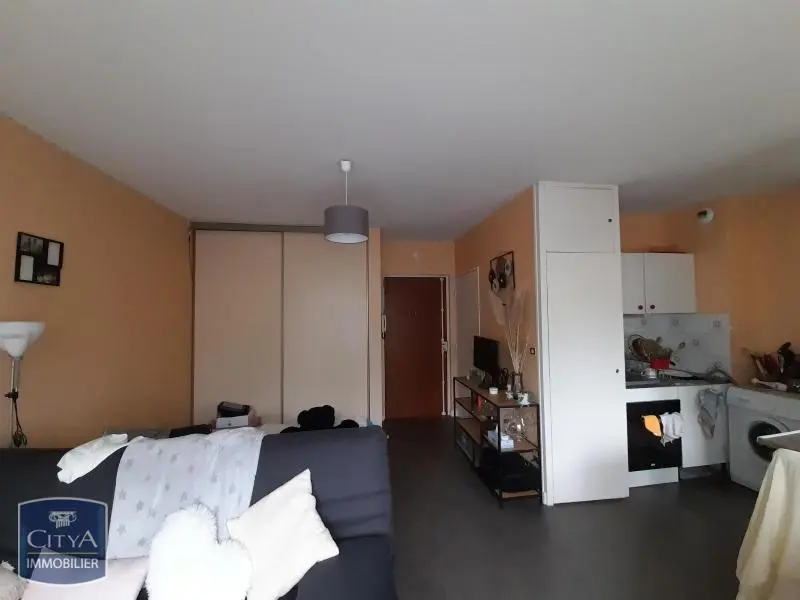 Photo 3 Appartement 1 pièce 27.93m²