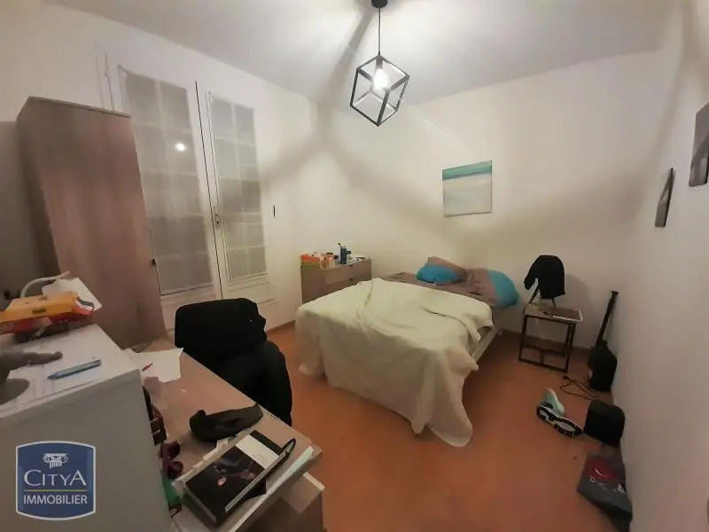 Photo 1 Appartement 1 pièce 11m²