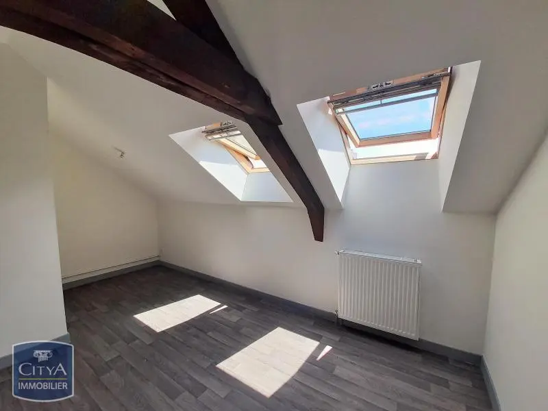 Photo 2 Appartement 1 pièce 32.14m²