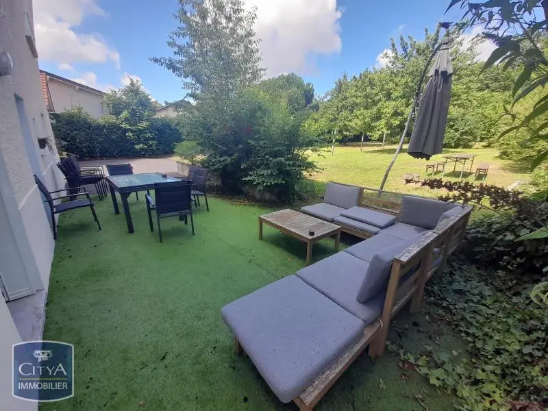 Photo 1 Appartement 1 pièce 14.76m²