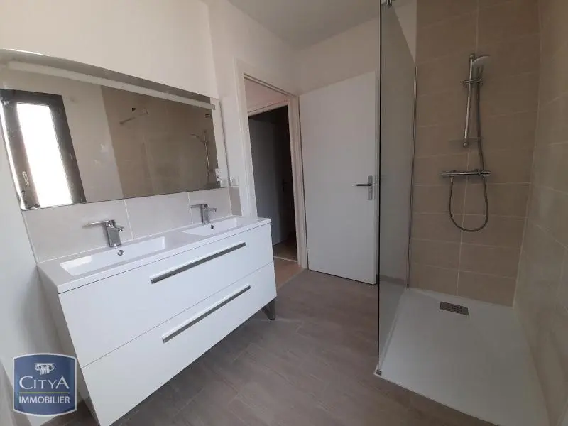Photo 9 Maison 5 pièces 106m²