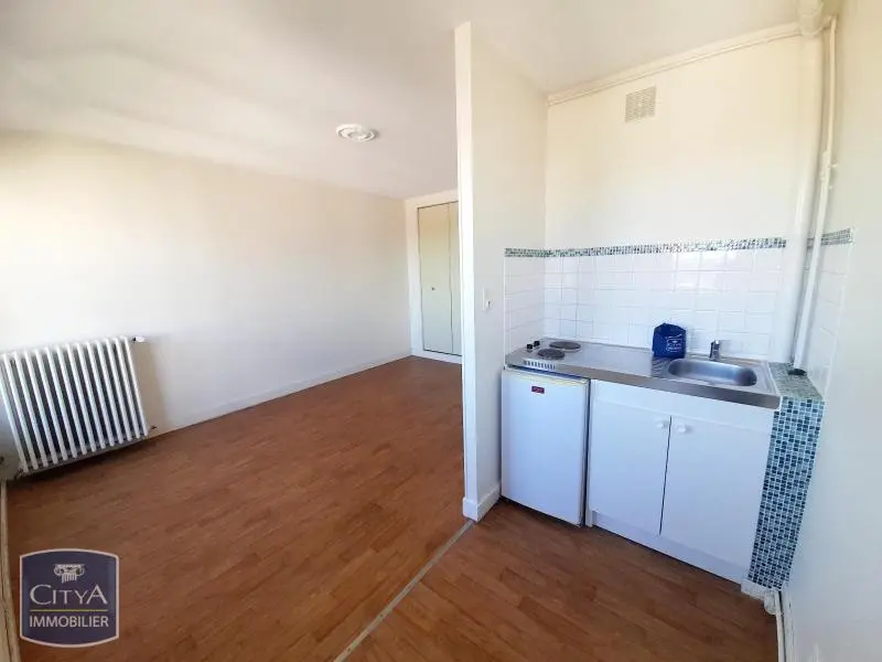 Photo 1 Appartement 1 pièce 22.01m²