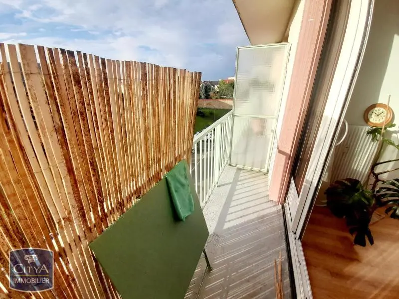 Photo 3 Appartement 1 pièce 28.03m²