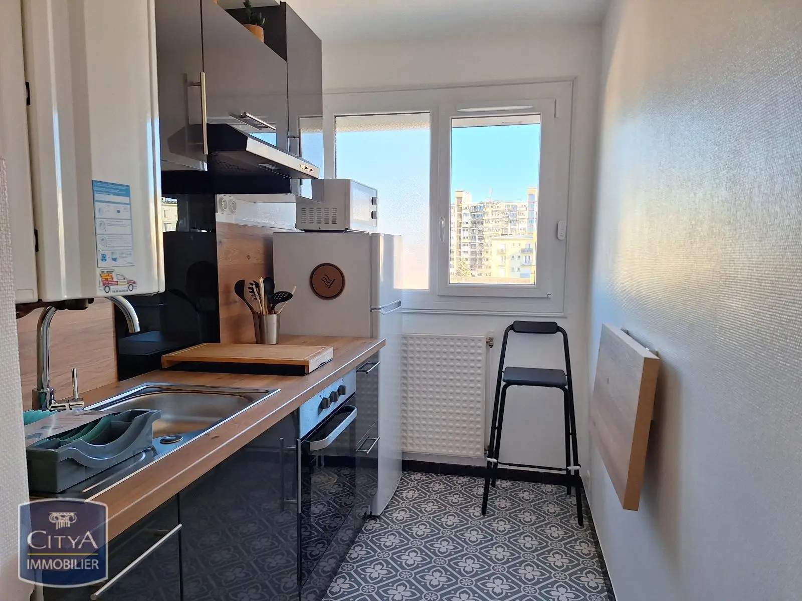 Photo 1 Appartement 1 pièce 29.32m²