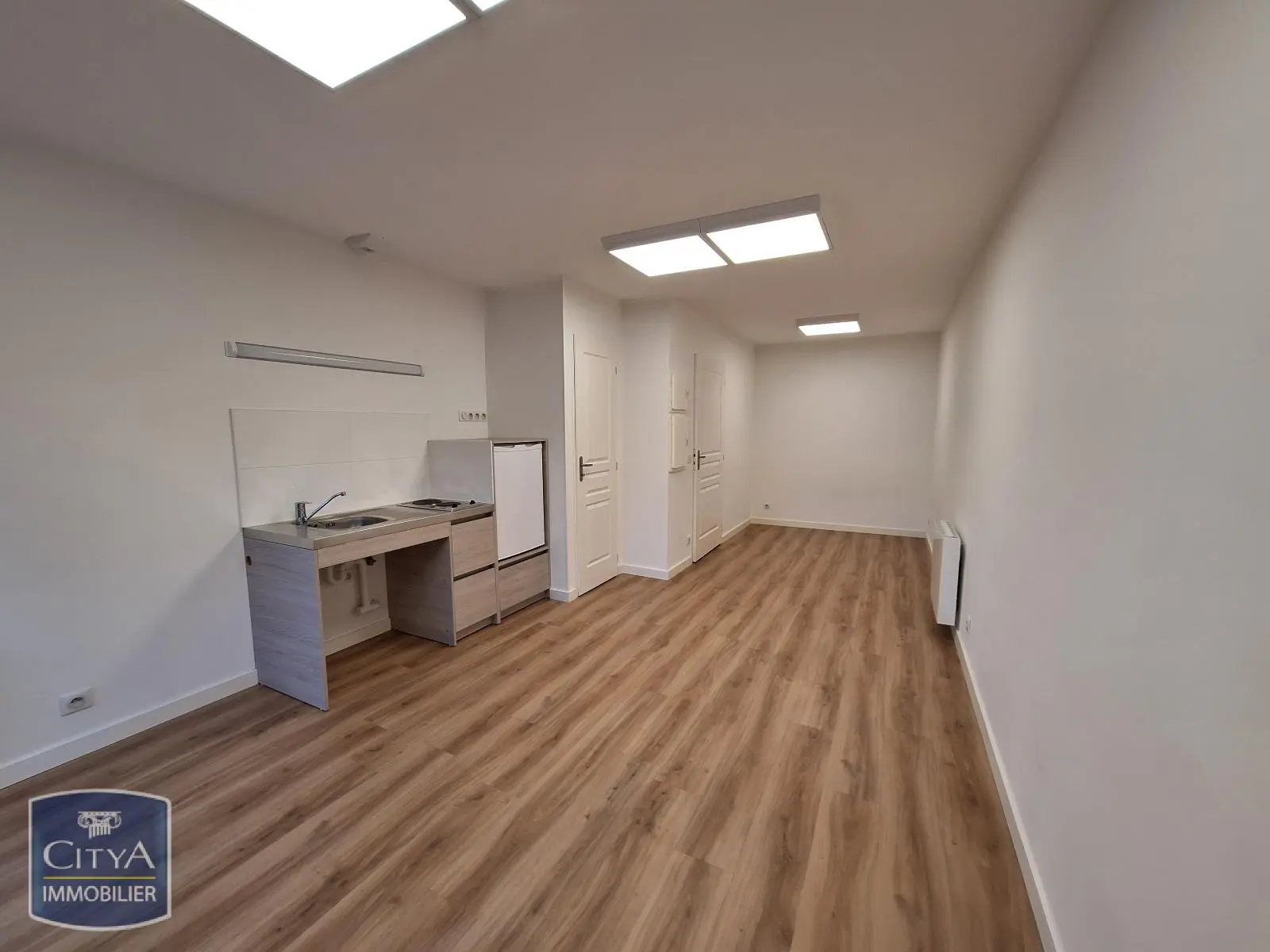 Photo 1 Appartement 1 pièce 28.63m²