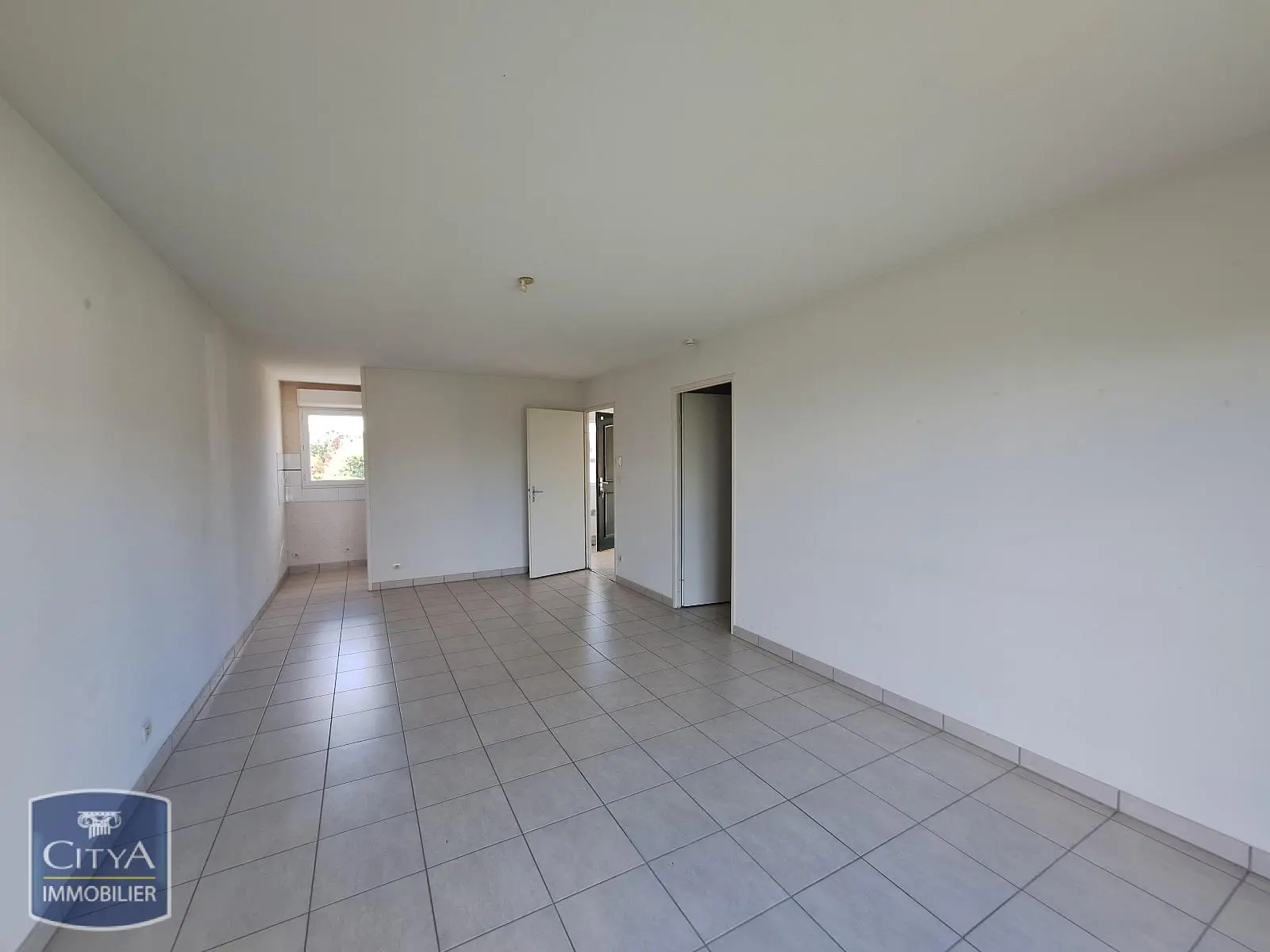 Photo 2 Appartement 2 pièces 50.2m²
