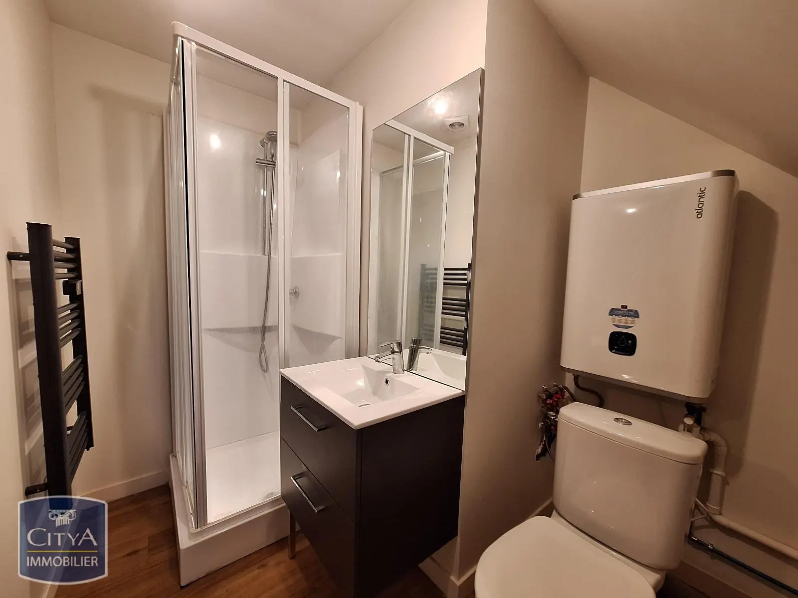 Photo 2 Appartement 1 pièce 14.84m²