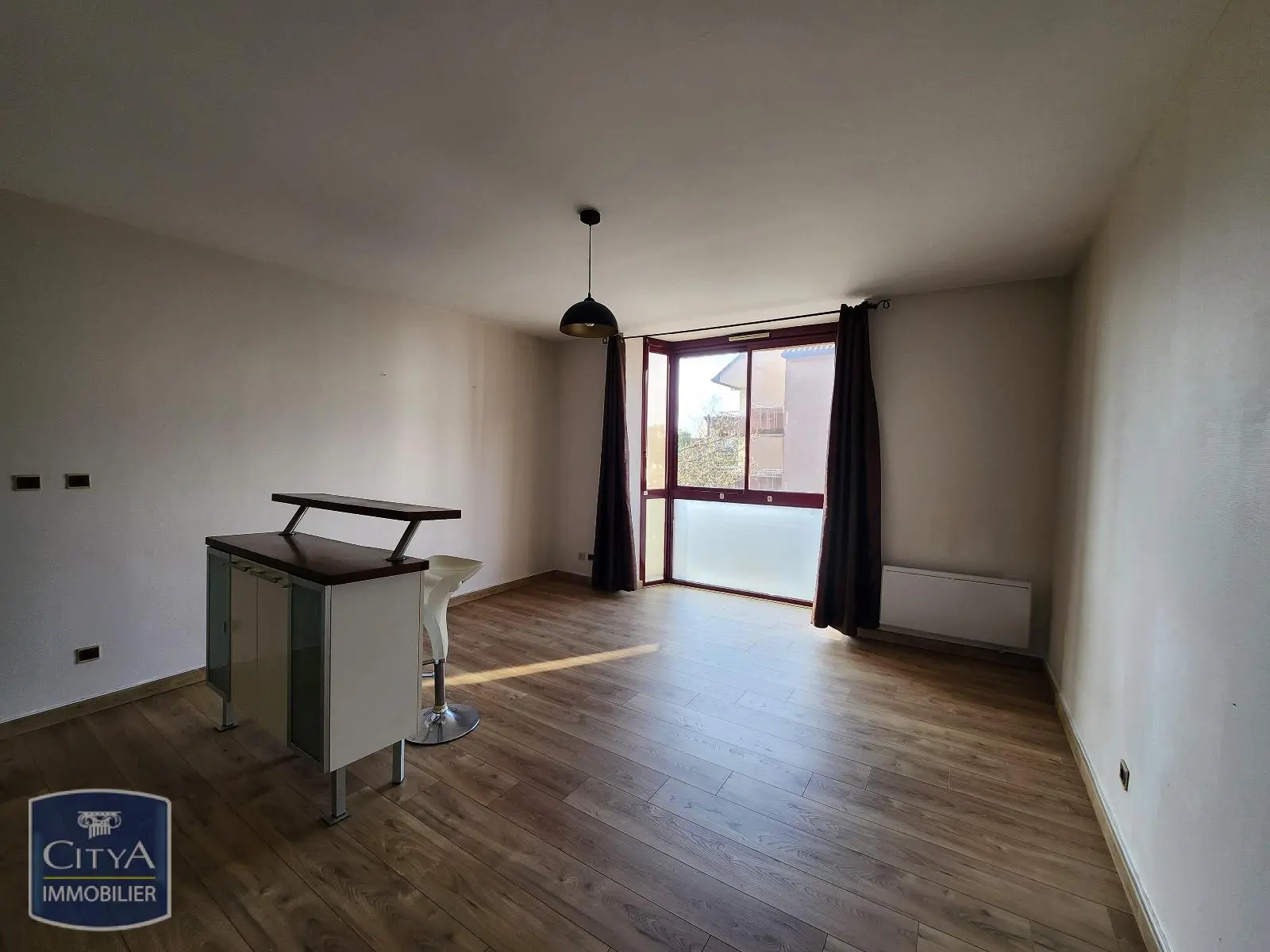 Photo 2 Appartement 1 pièce 28.36m²