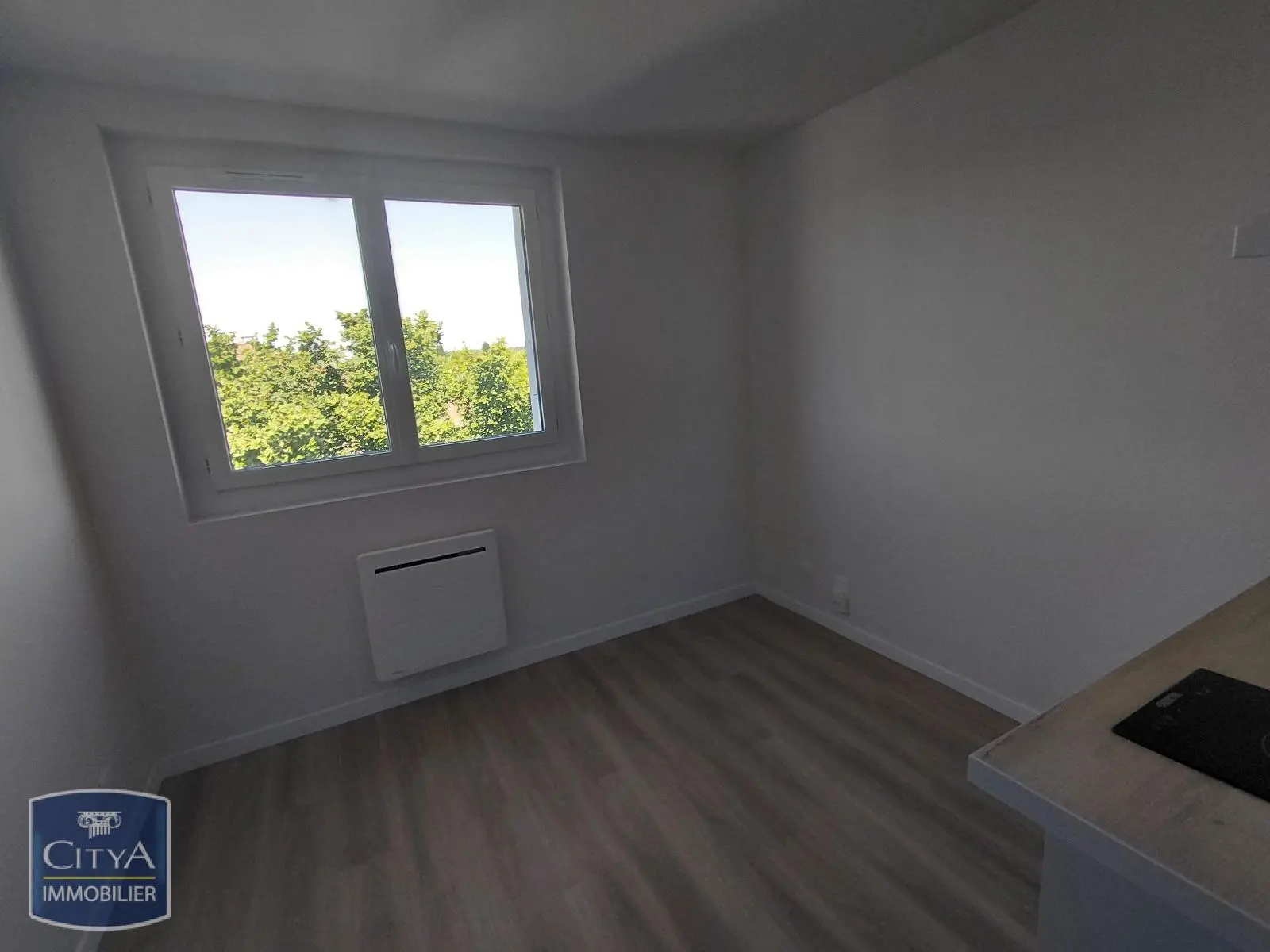 Photo 1 Appartement 1 pièce 14.15m²