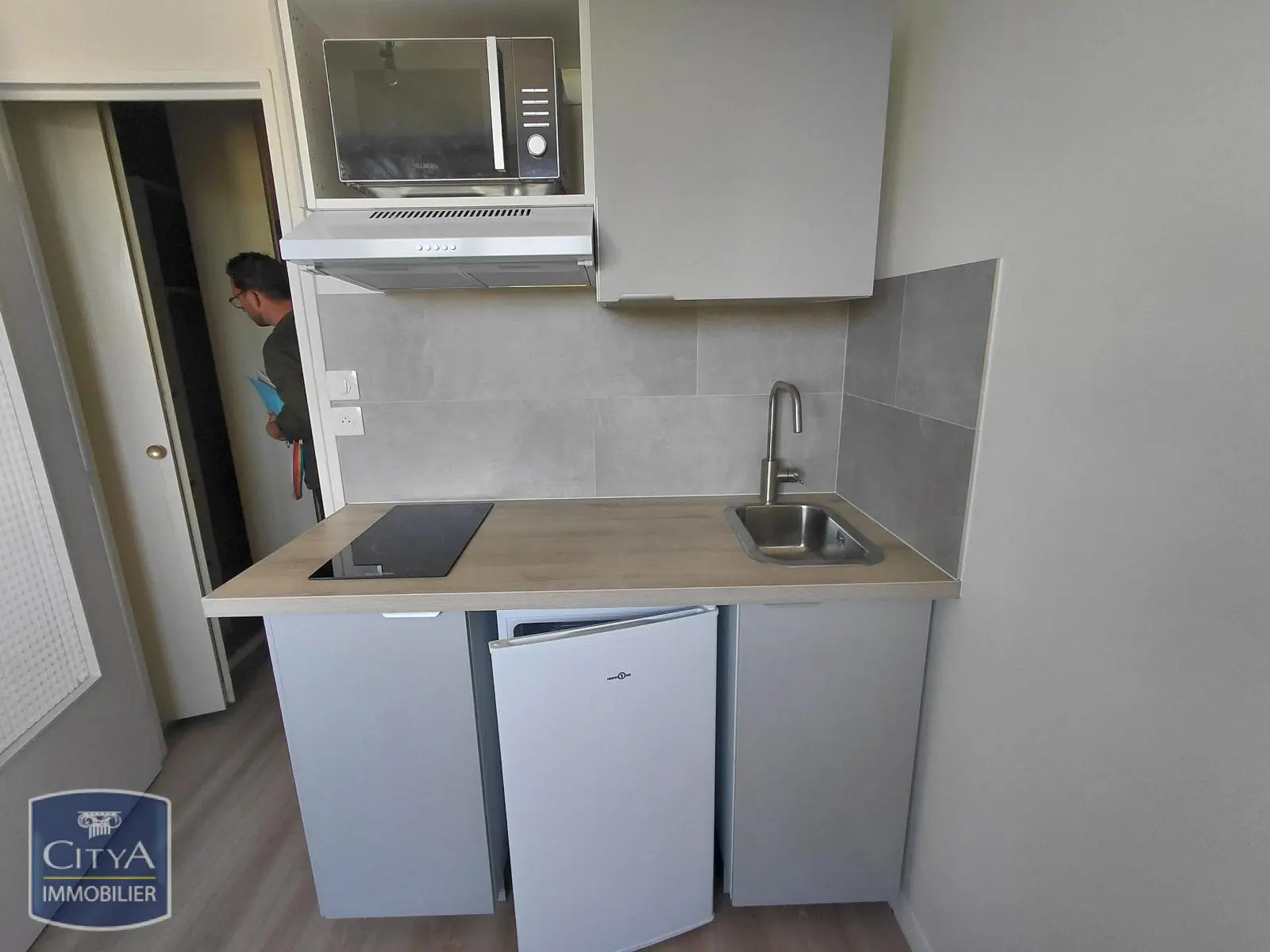Photo 3 Appartement 1 pièce 13.17m²