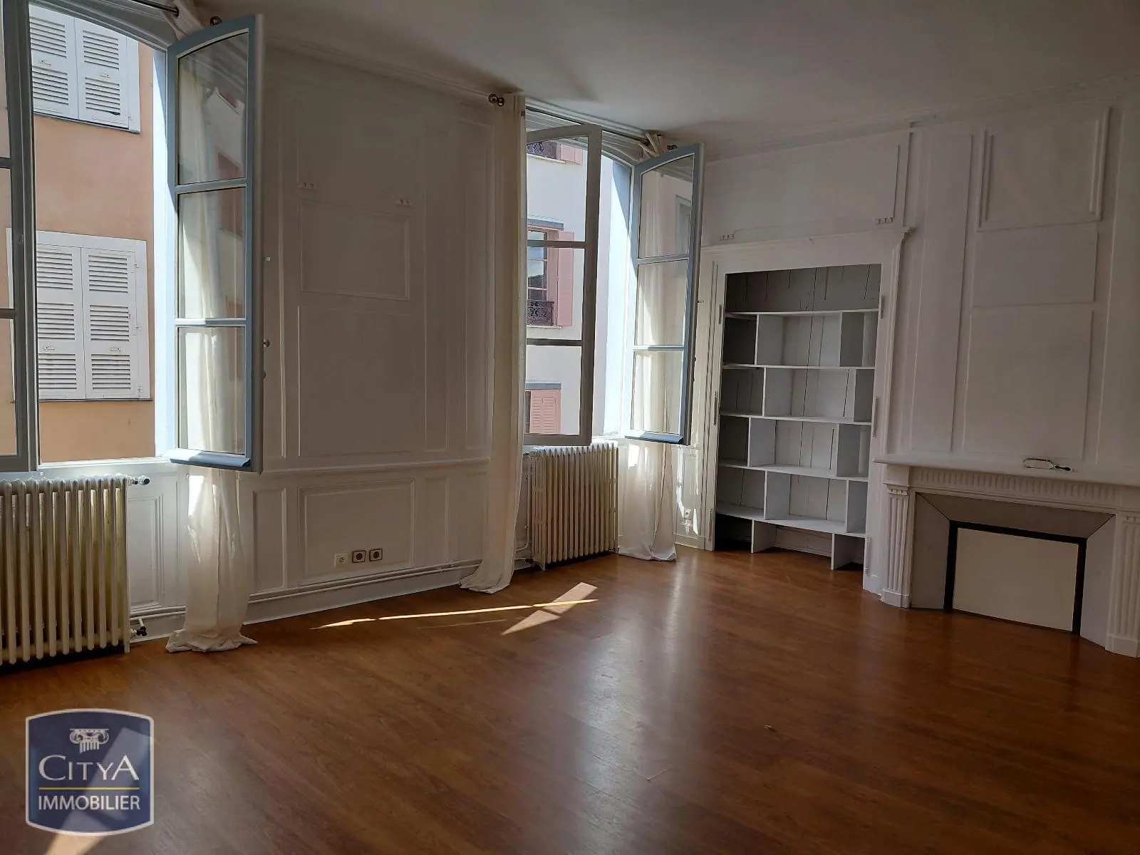 Photo 1 Appartement 3 pièces 77.6m²