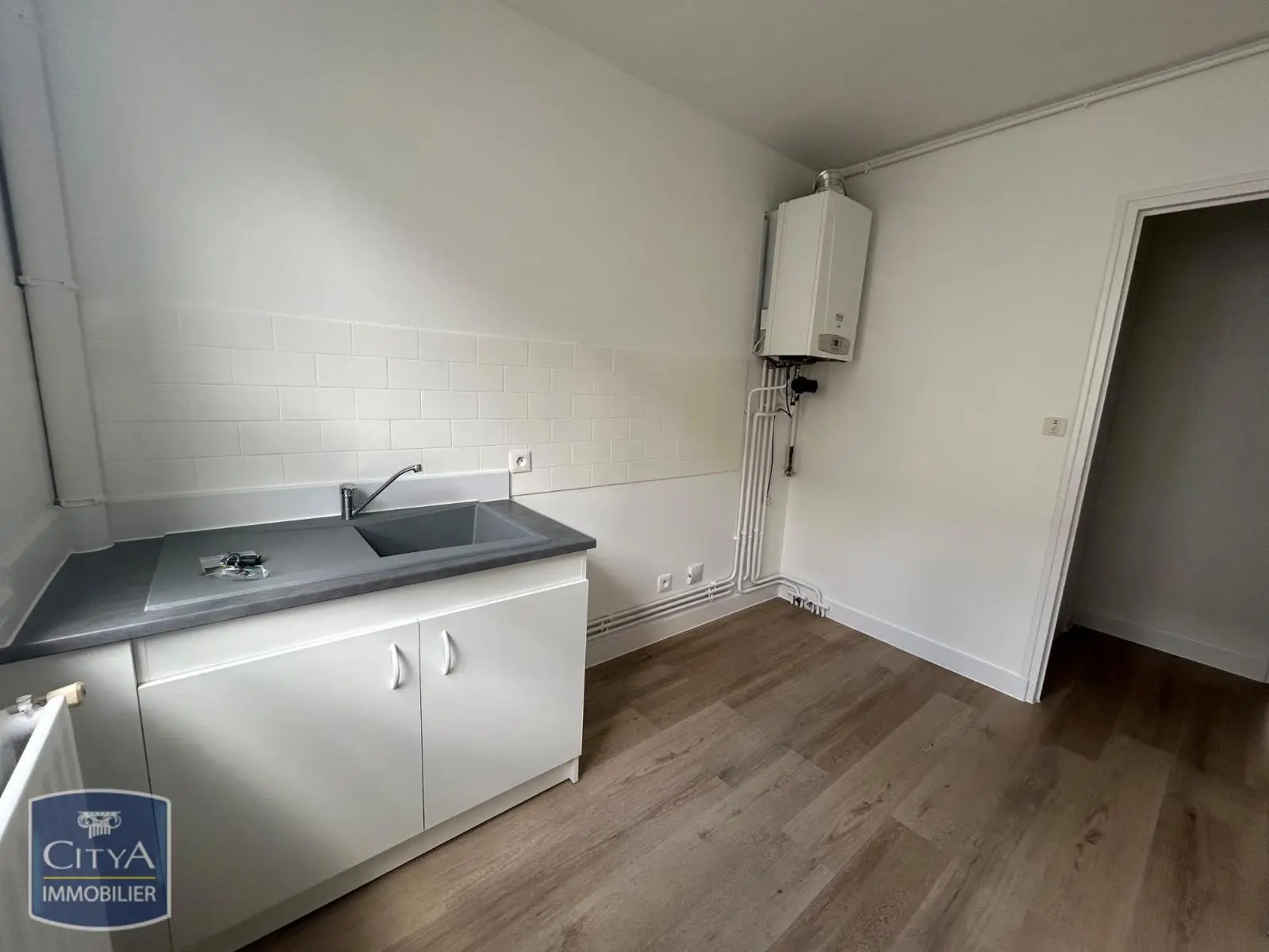 Photo 3 Appartement 1 pièce 29.56m²
