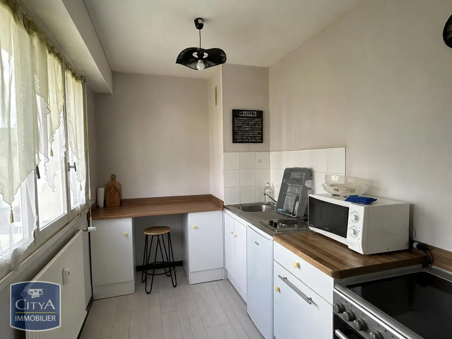 Photo 1 Appartement 1 pièce 34.22m²