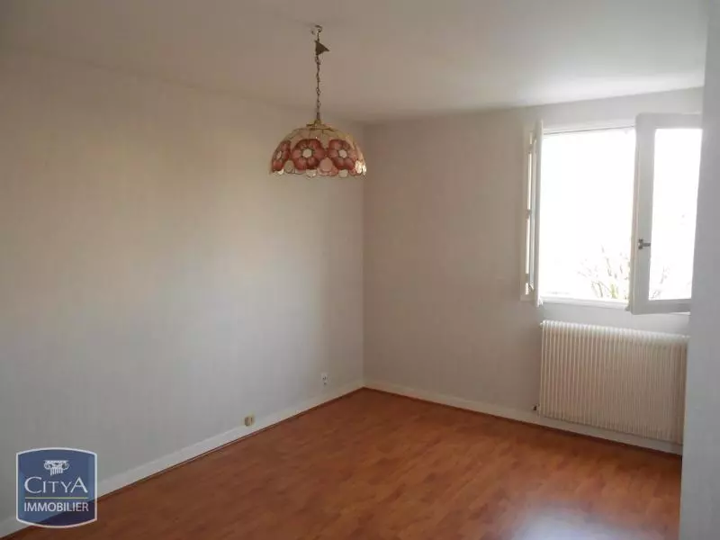 Photo Appartement 1 pièce 26.08m²