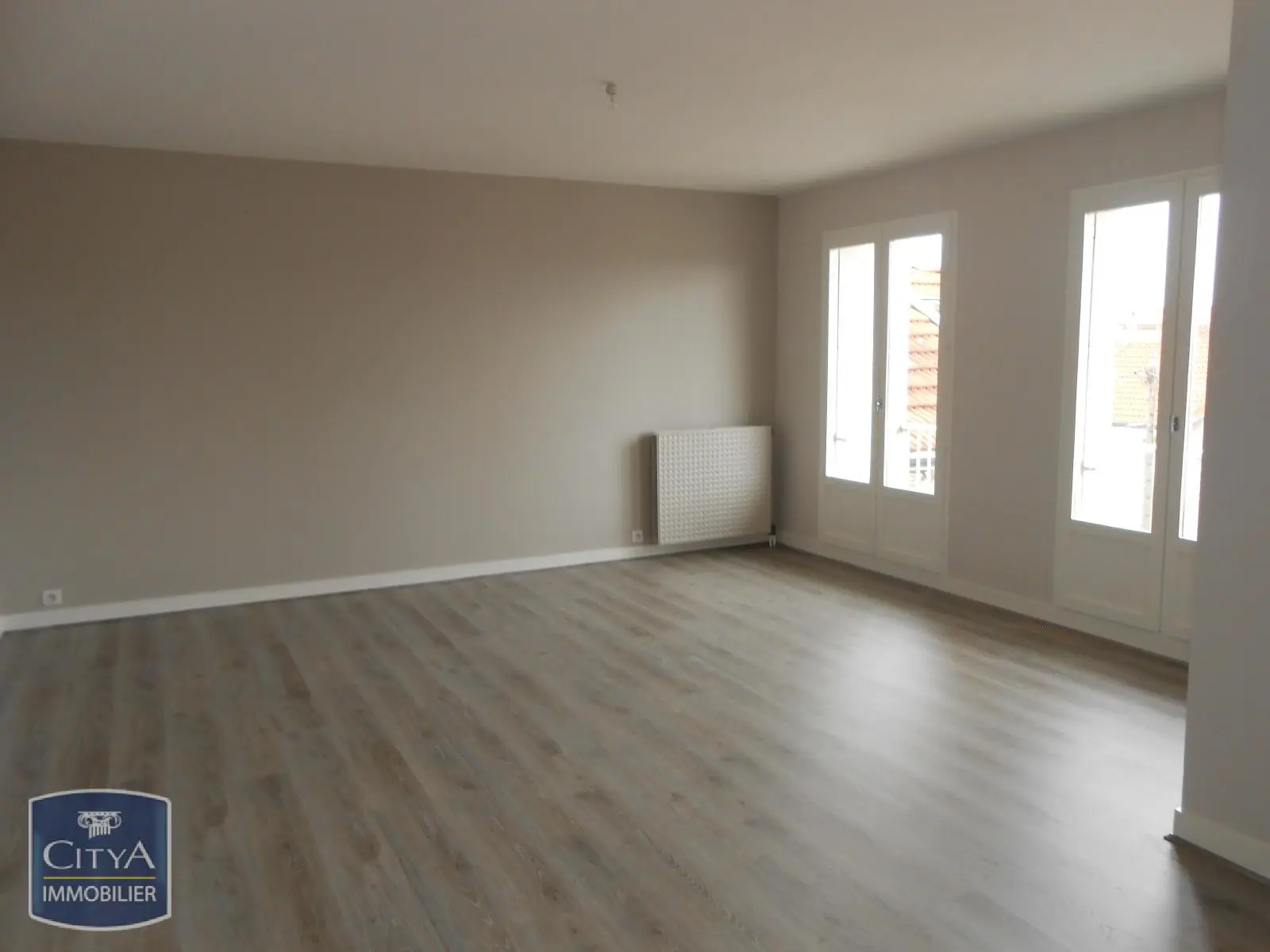Photo 2 Appartement 4 pièces 99.65m²