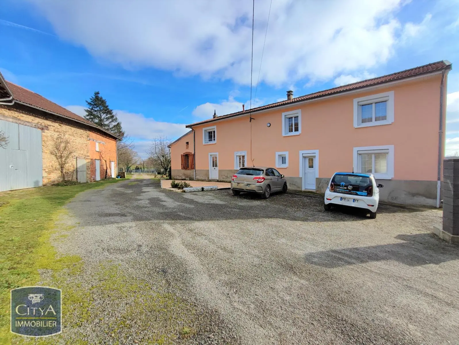 Photo 1 Maison 5 pièces 147m²