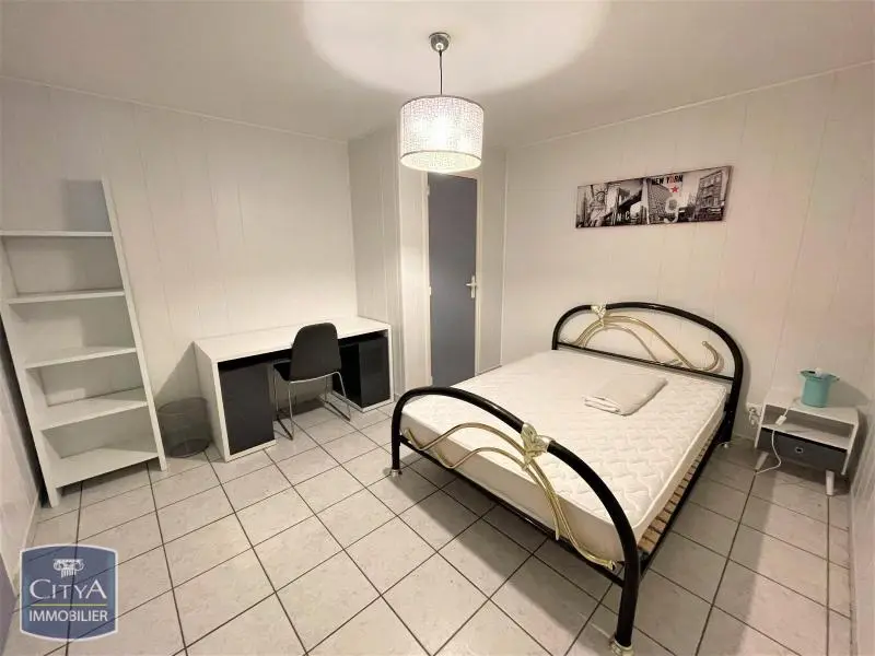 Photo 1 Appartement 1 pièce 28.18m²