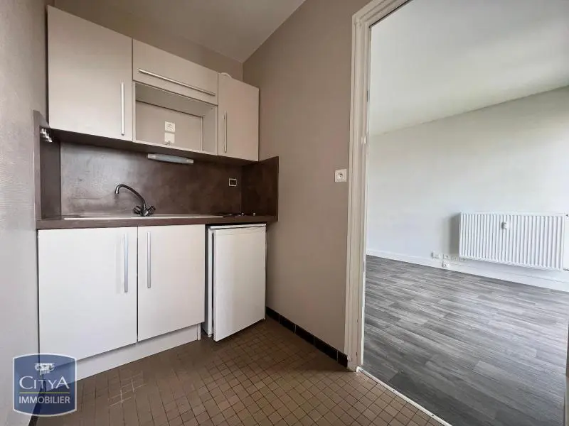 Photo 8 Appartement 1 pièce 30.41m²