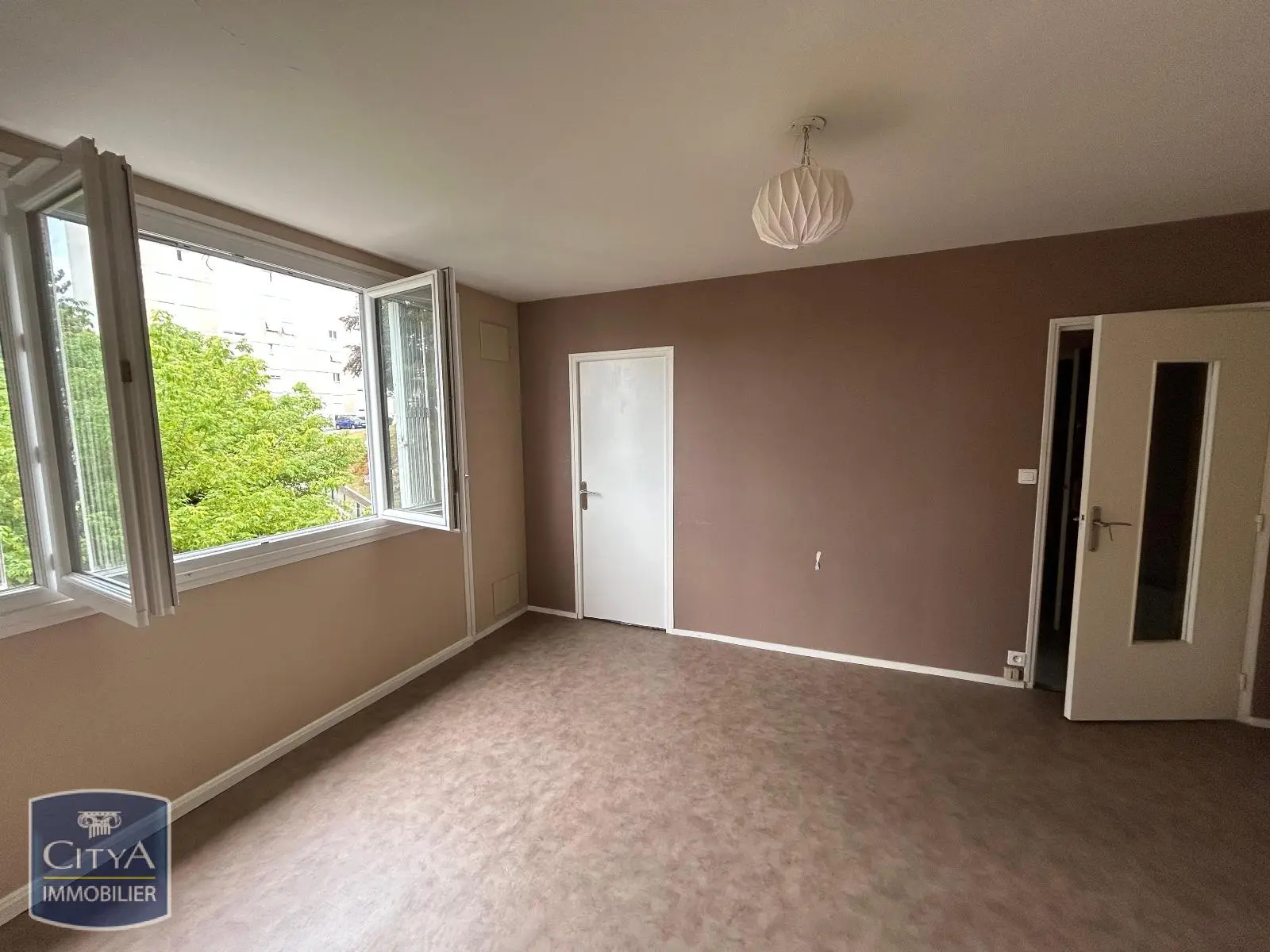 Photo 3 Appartement 2 pièces 41.8m²