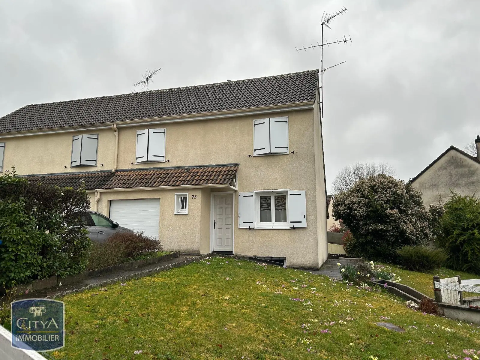 Photo 1 Maison 4 pièces 90m²