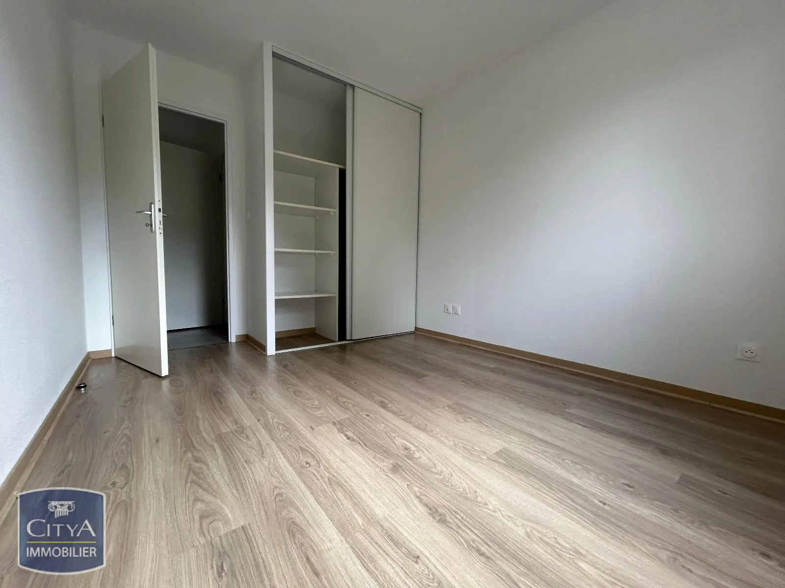 Photo 3 Appartement 2 pièces 47.87m²