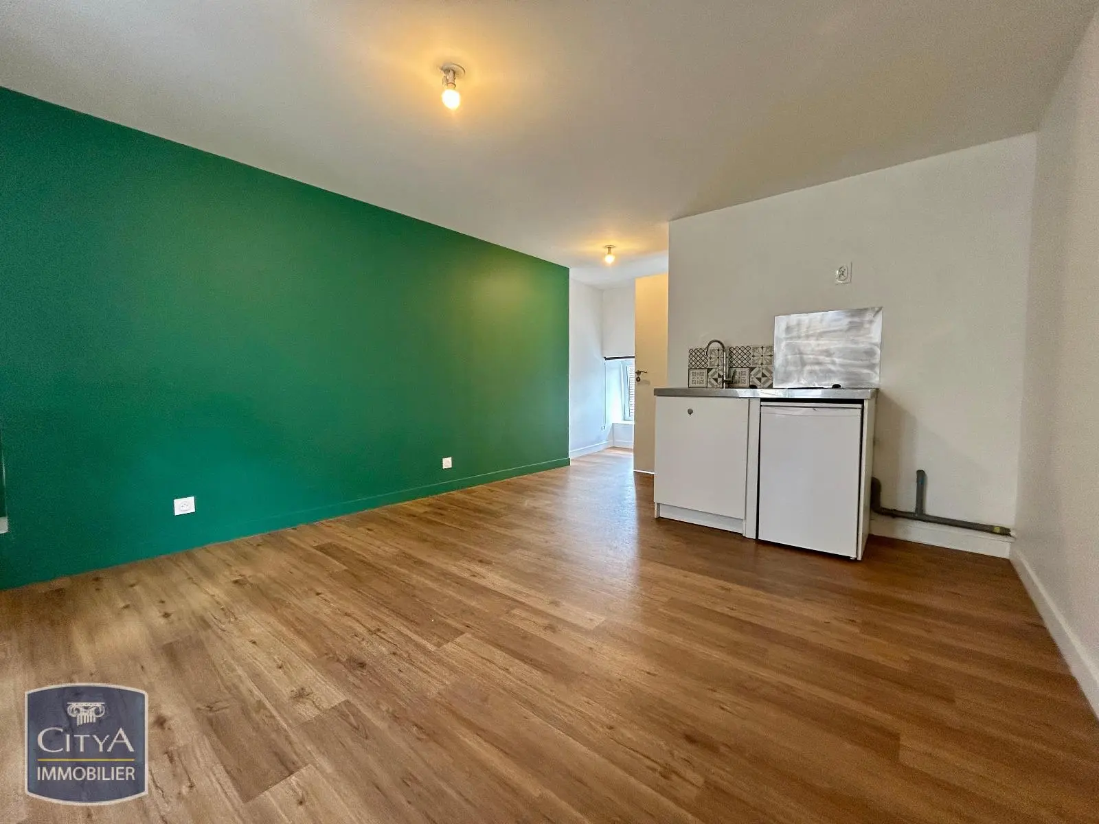 Photo 1 Appartement 1 pièce 20.69m²
