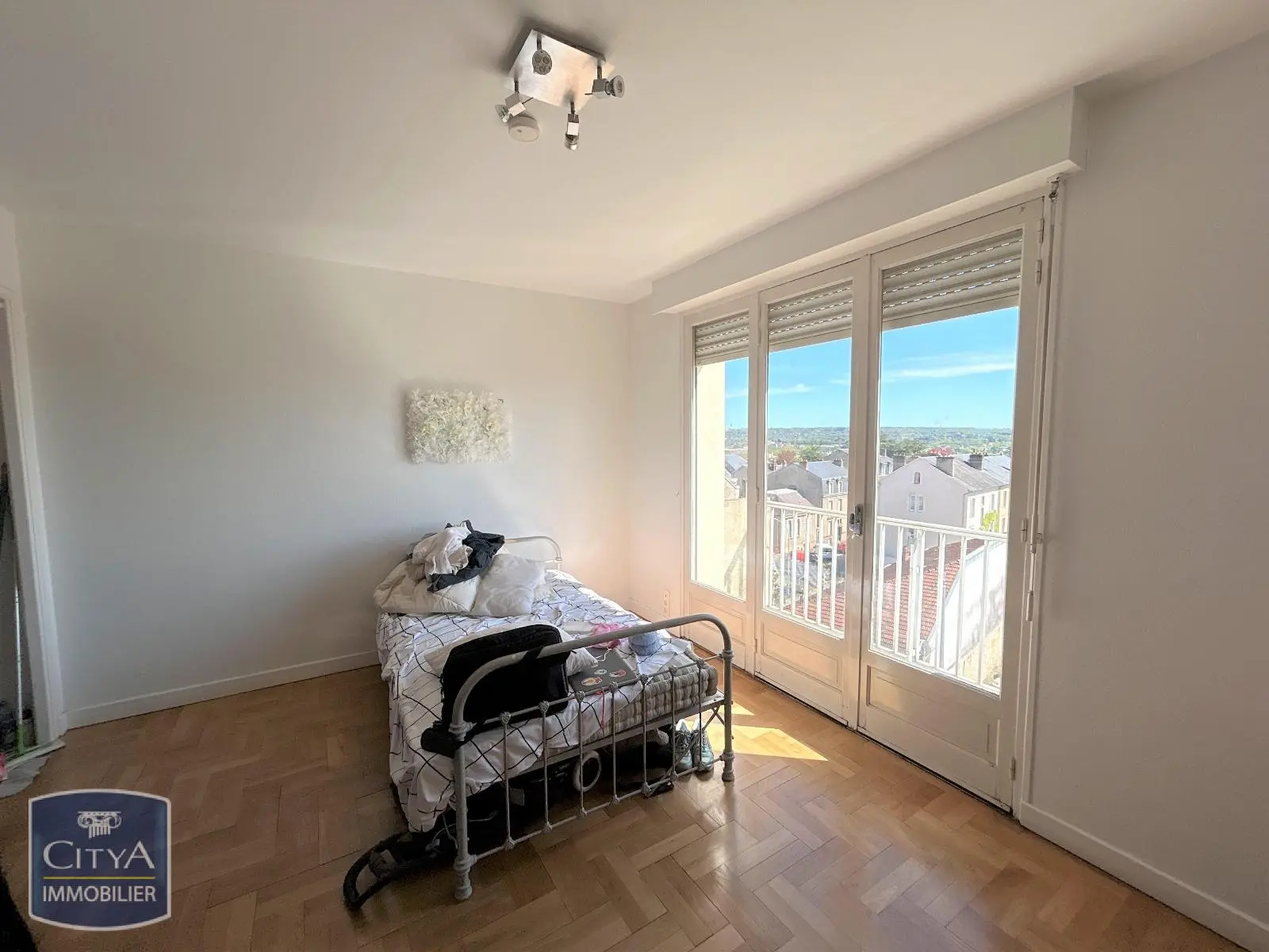 Photo 2 Appartement 1 pièce 25m²