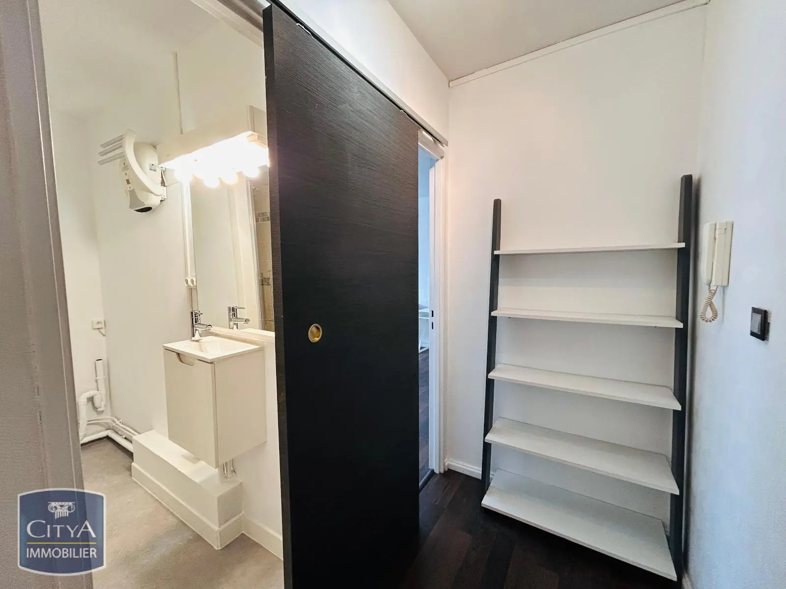 Photo 6 Appartement 1 pièce 32.3m²