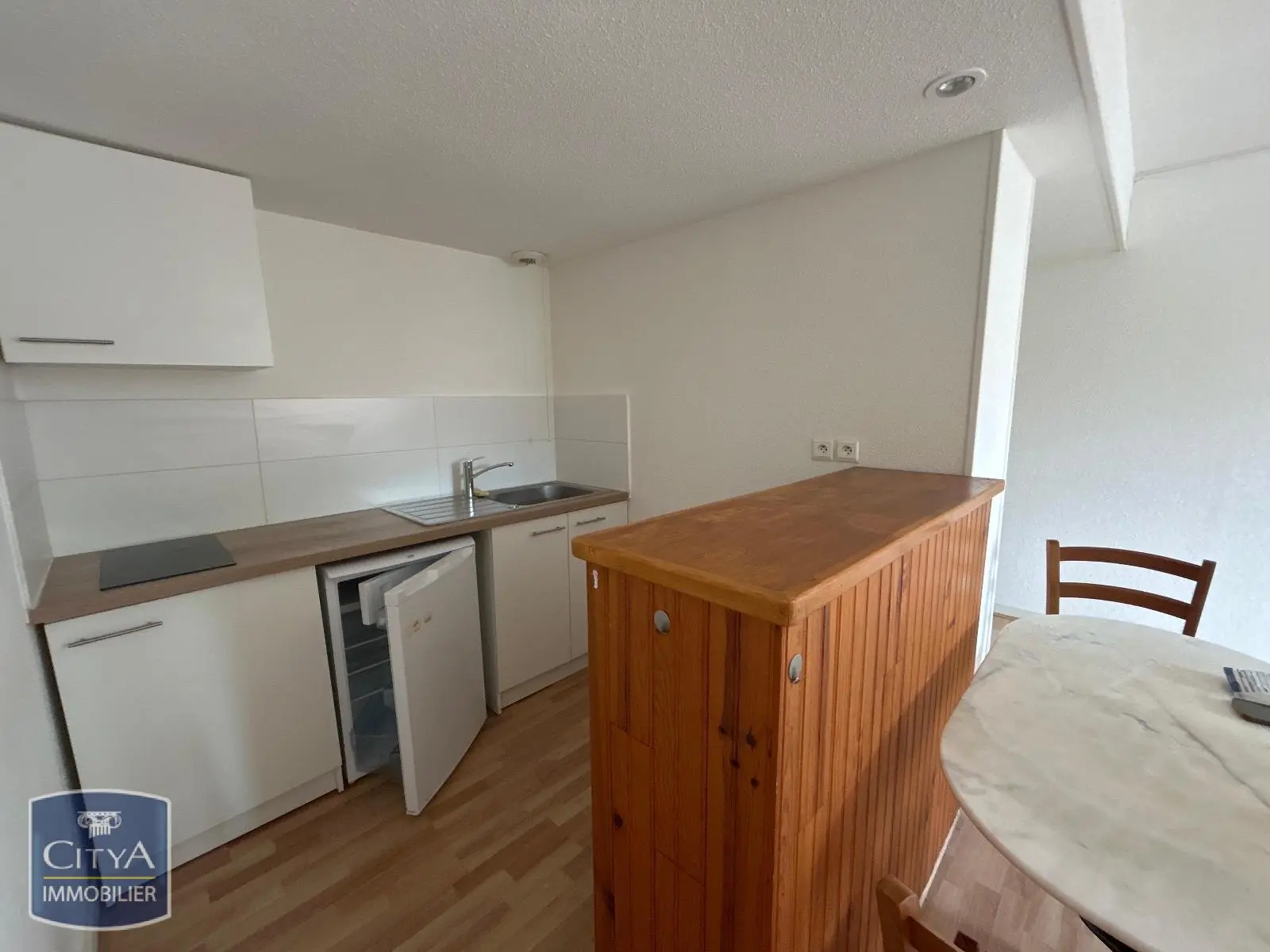 Photo 2 Appartement 1 pièce 32.79m²