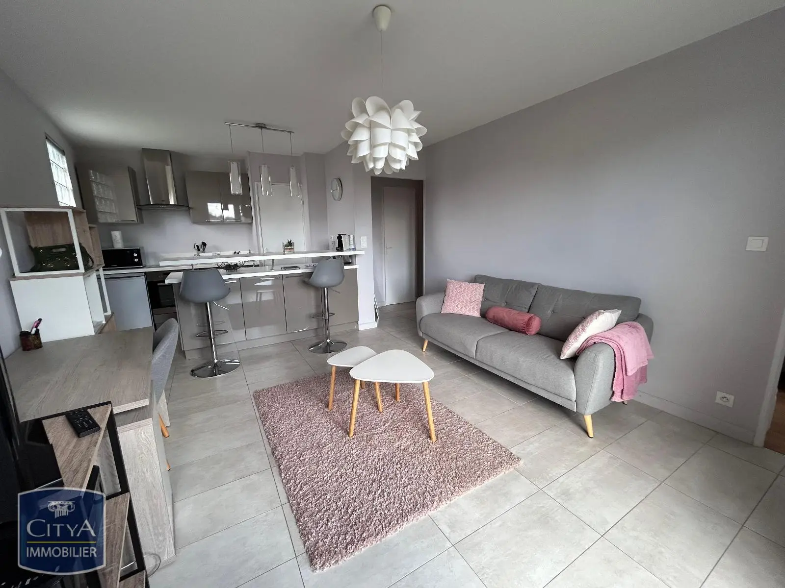Photo 2 Appartement 2 pièces 41m²
