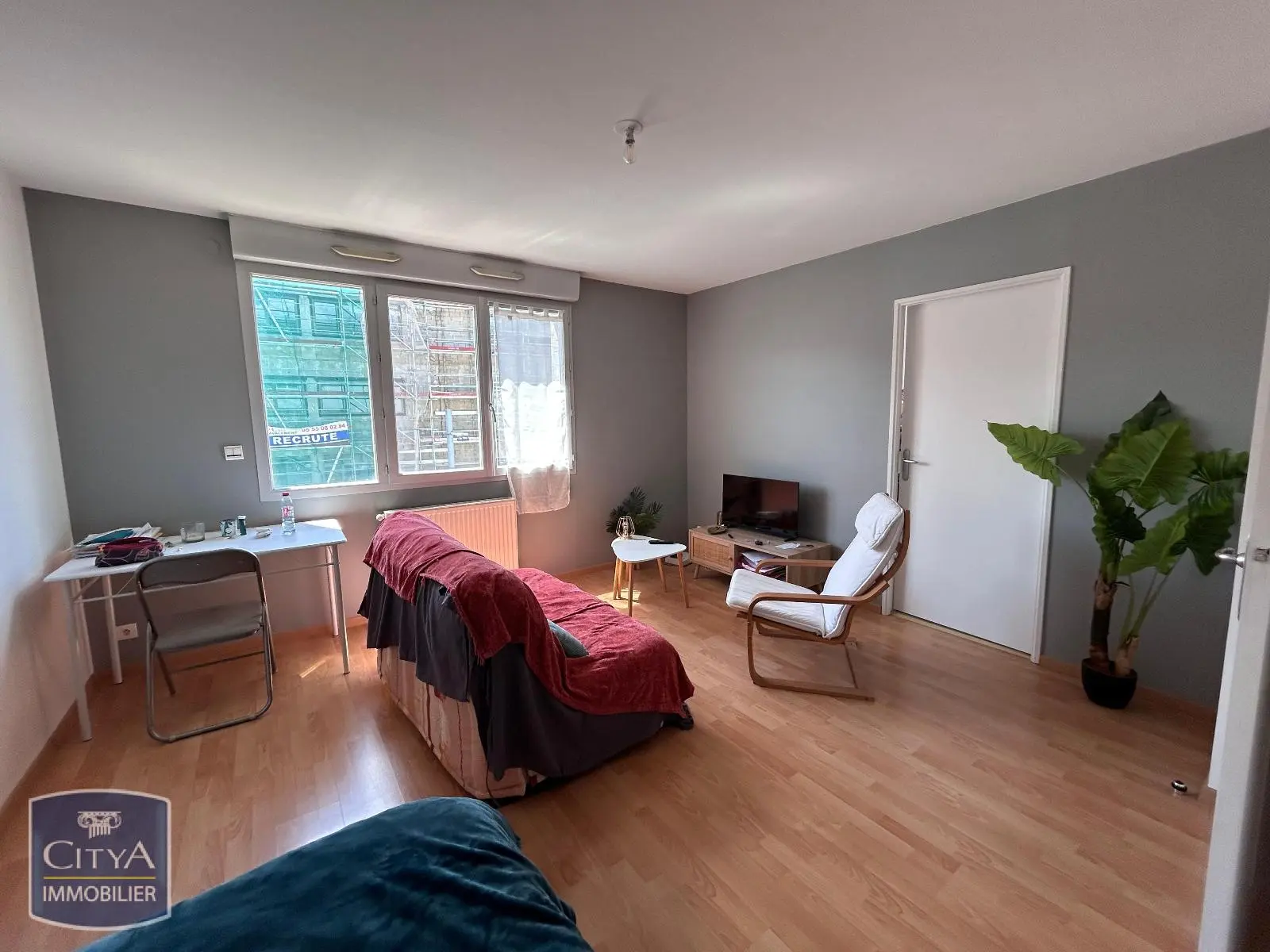 Photo 2 Appartement 1 pièce 32.74m²
