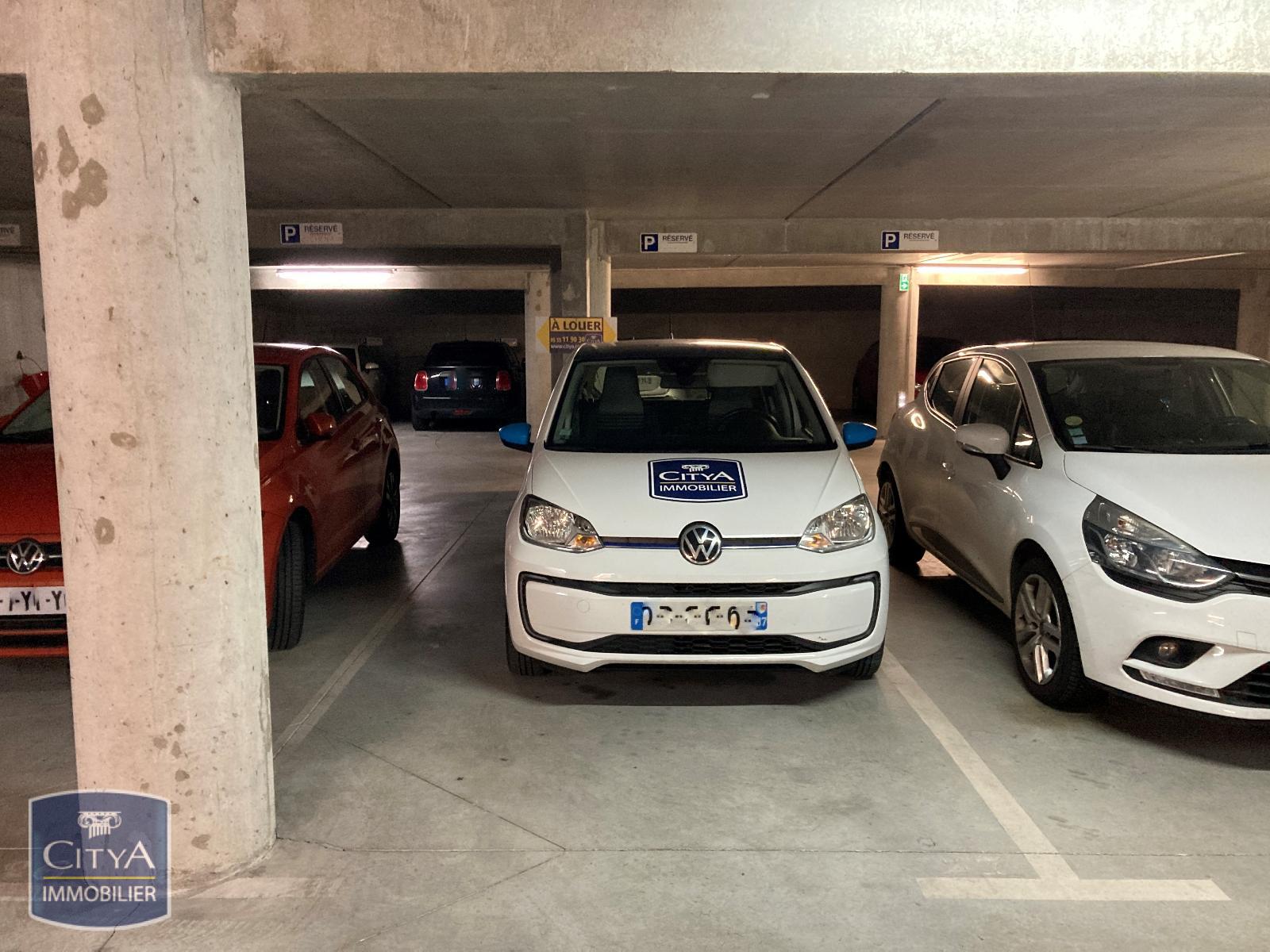Photo 1 parking Limoges