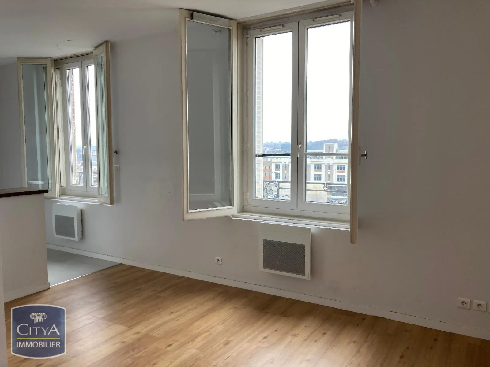Photo 1 Appartement 1 pièce 26.29m²