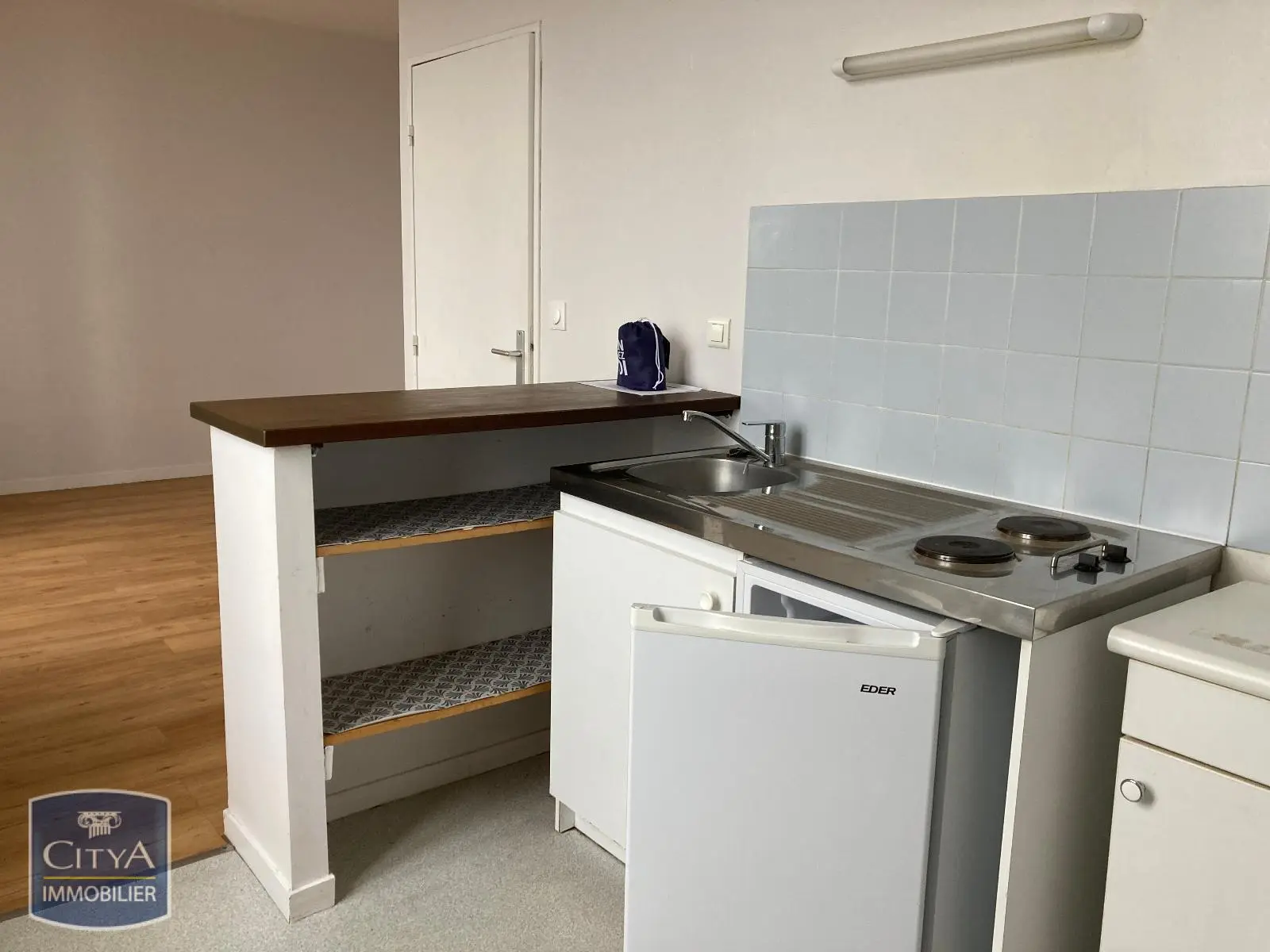 Photo 2 Appartement 1 pièce 26.29m²