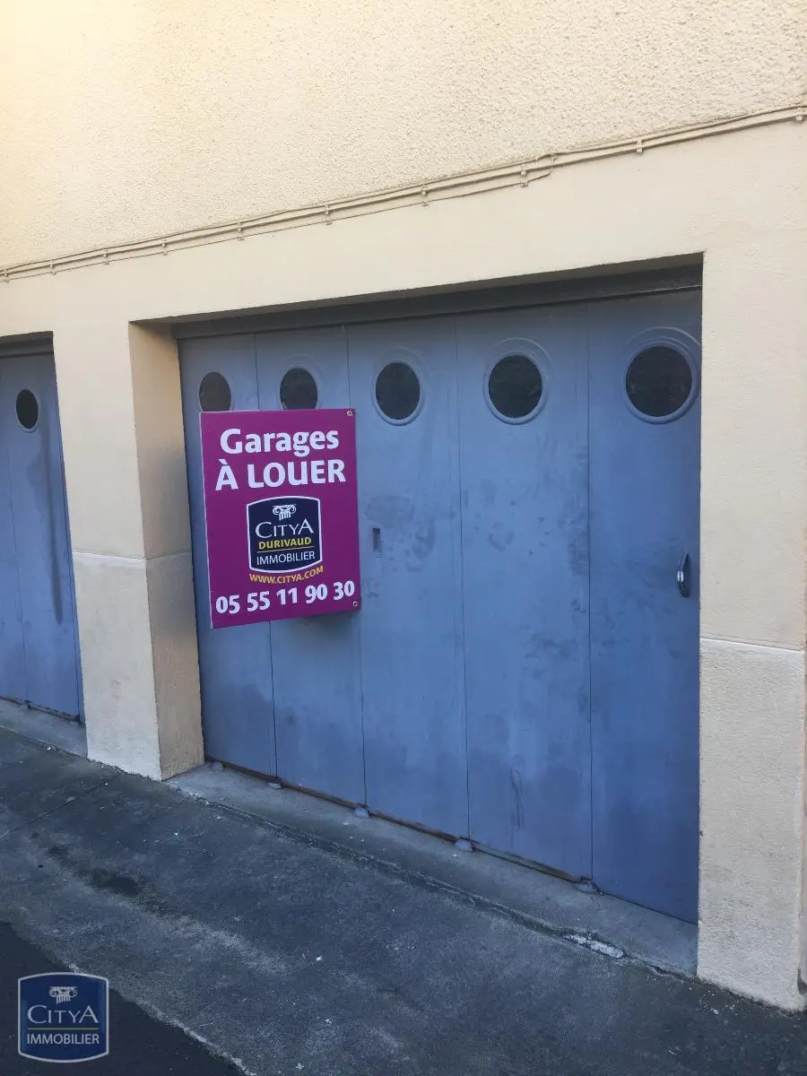 Photo 2 Parking 12m²