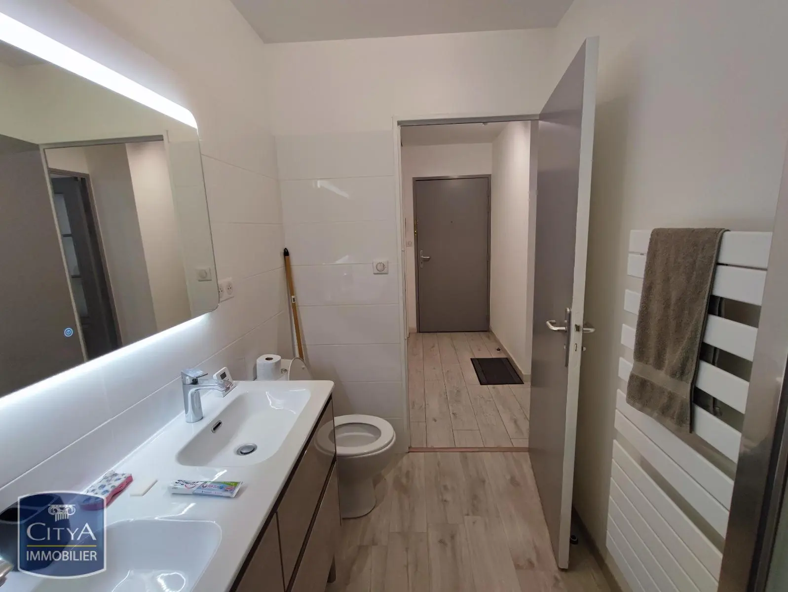 Photo 6 Appartement 1 pièce 29.41m²