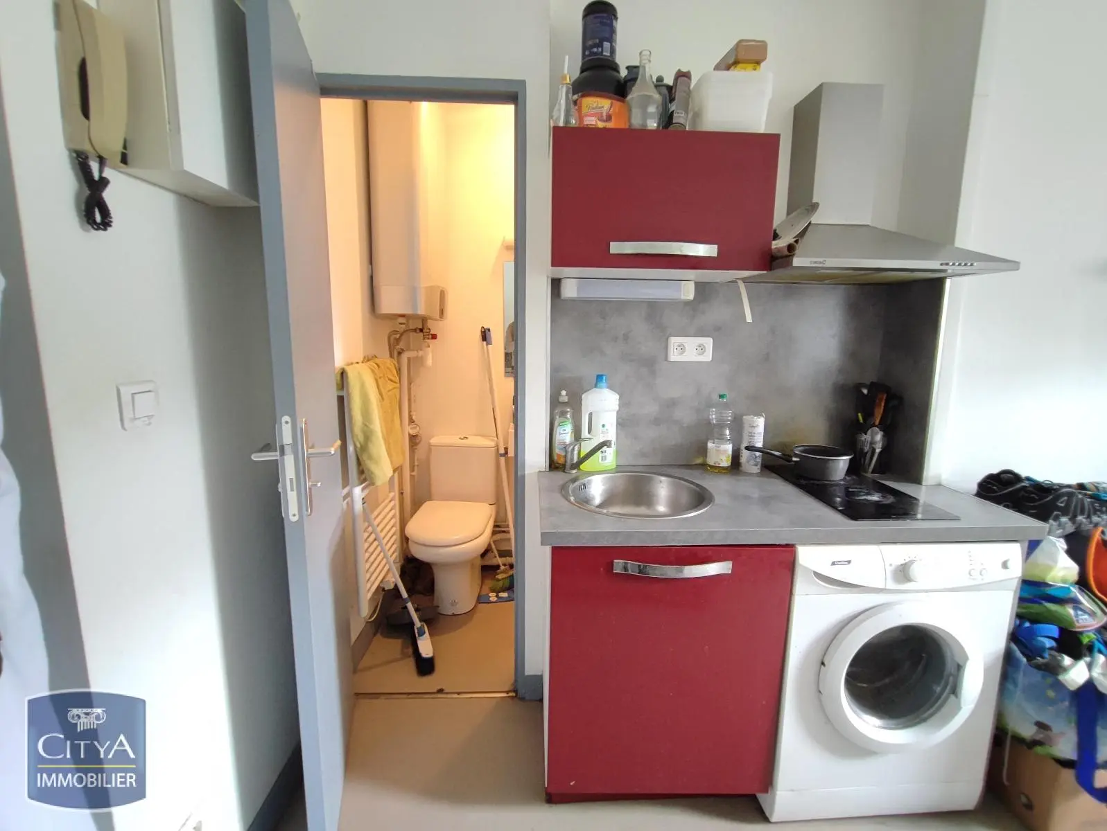 Photo 2 Appartement 1 pièce 12.32m²