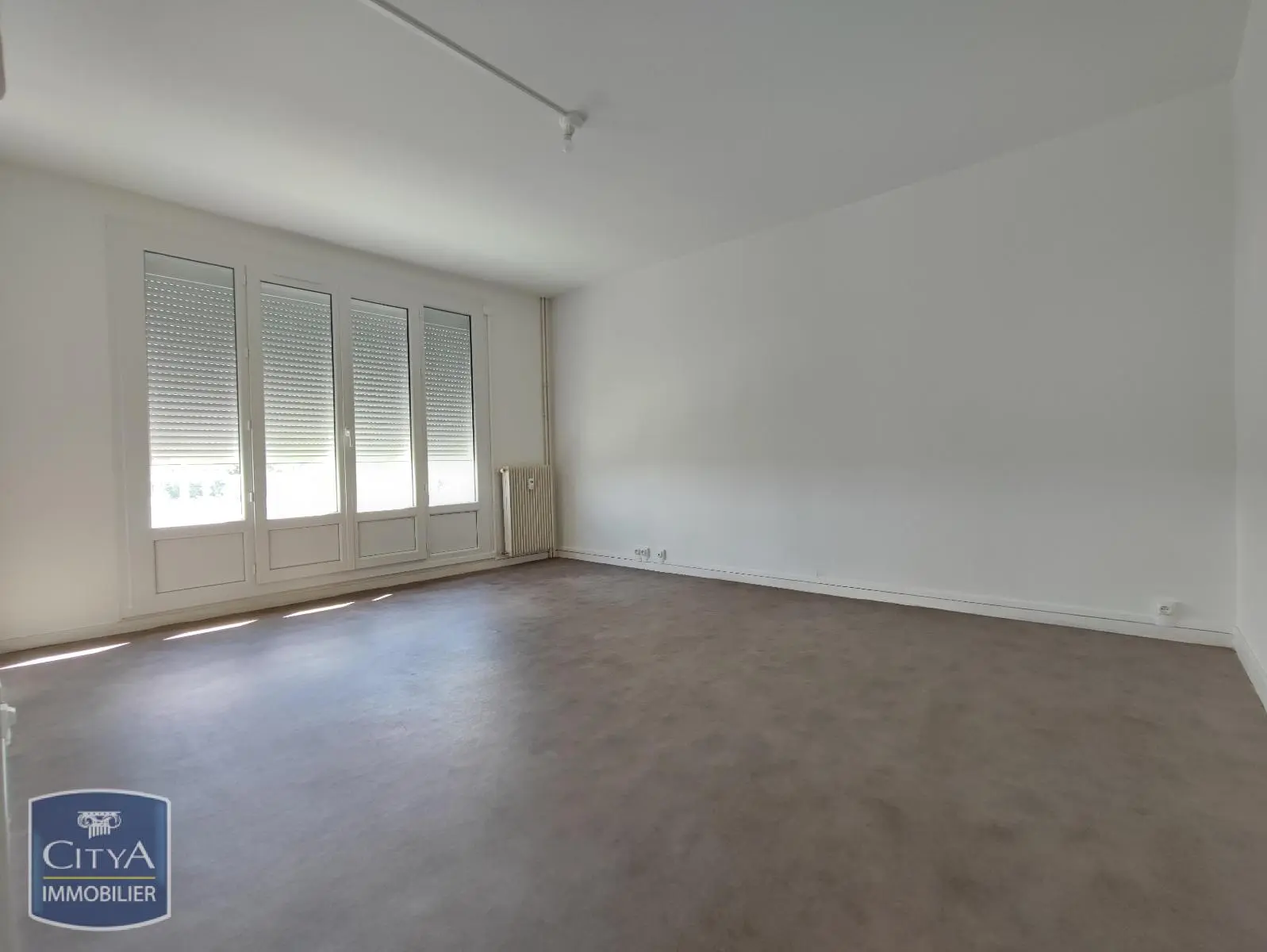 Photo 2 Appartement 1 pièce 28.91m²
