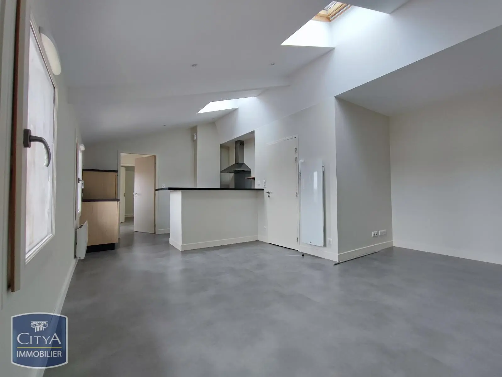 Photo 2 Appartement 2 pièces 59.96m²