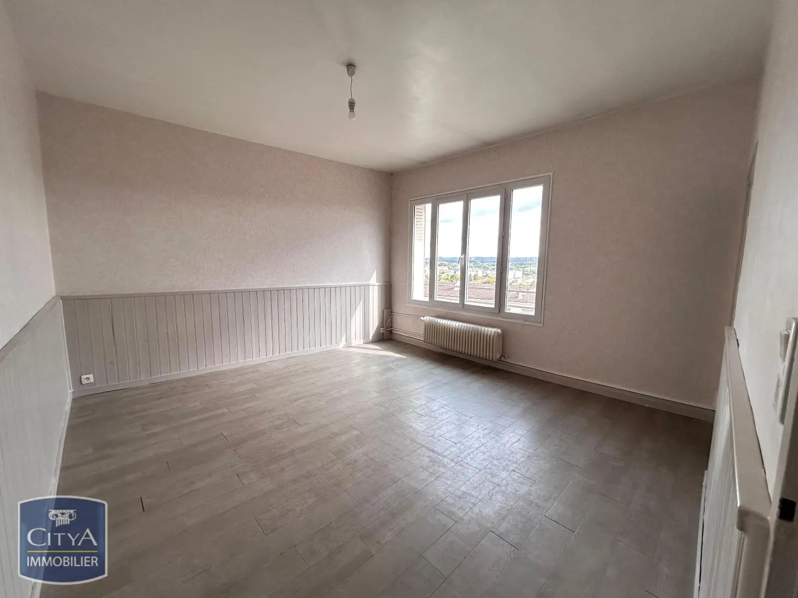 Photo 1 Appartement 1 pièce 31.13m²