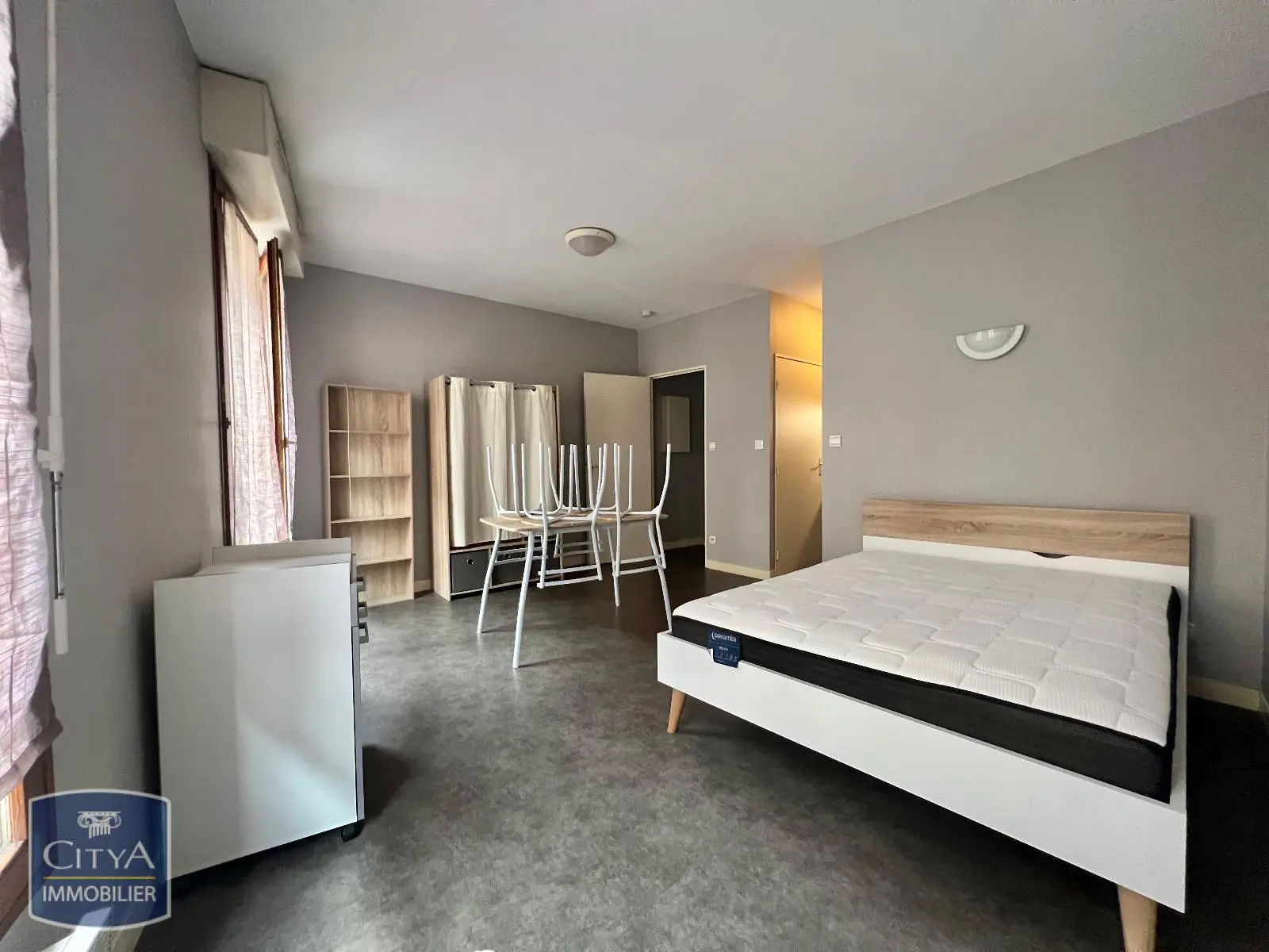 Photo 1 Appartement 1 pièce 26.07m²