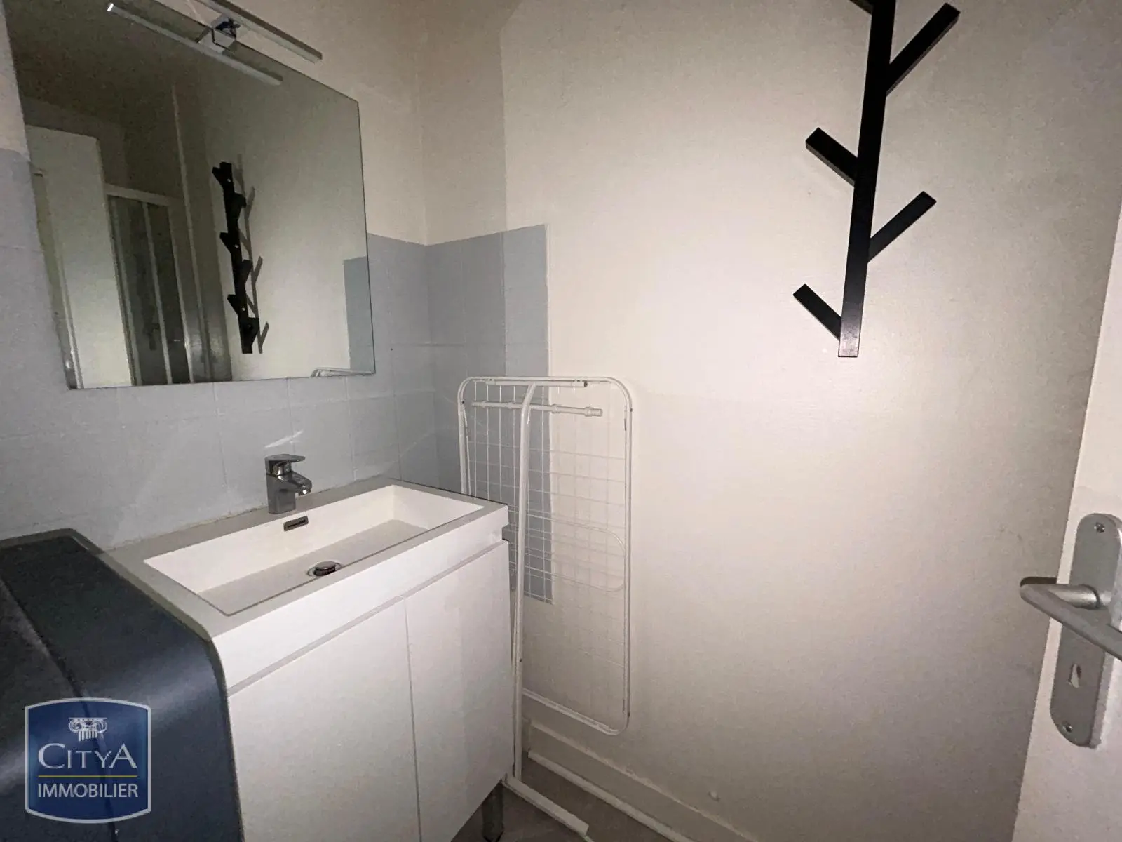 Photo 4 Appartement 1 pièce 25.99m²