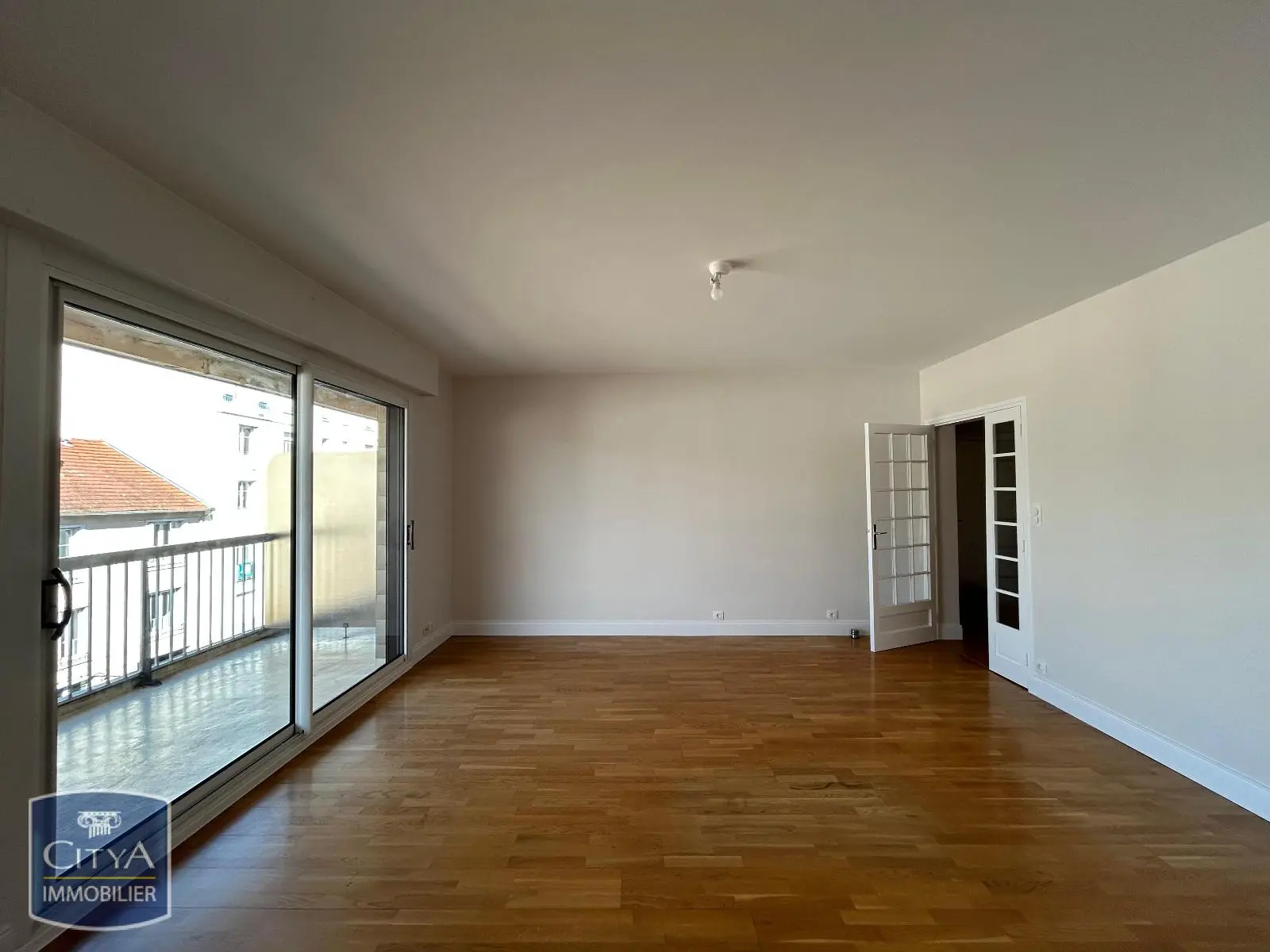 Photo 2 Appartement 4 pièces 91.74m²
