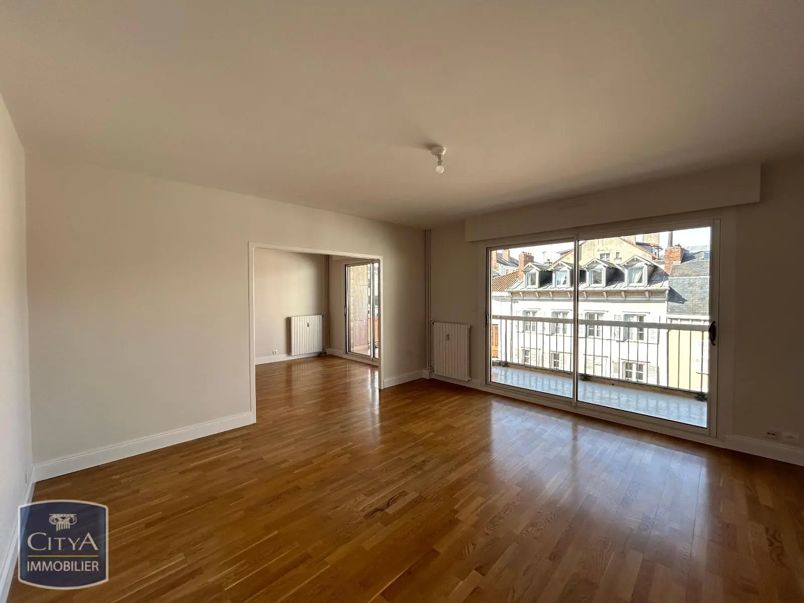 Photo 1 Appartement 4 pièces 91.74m²