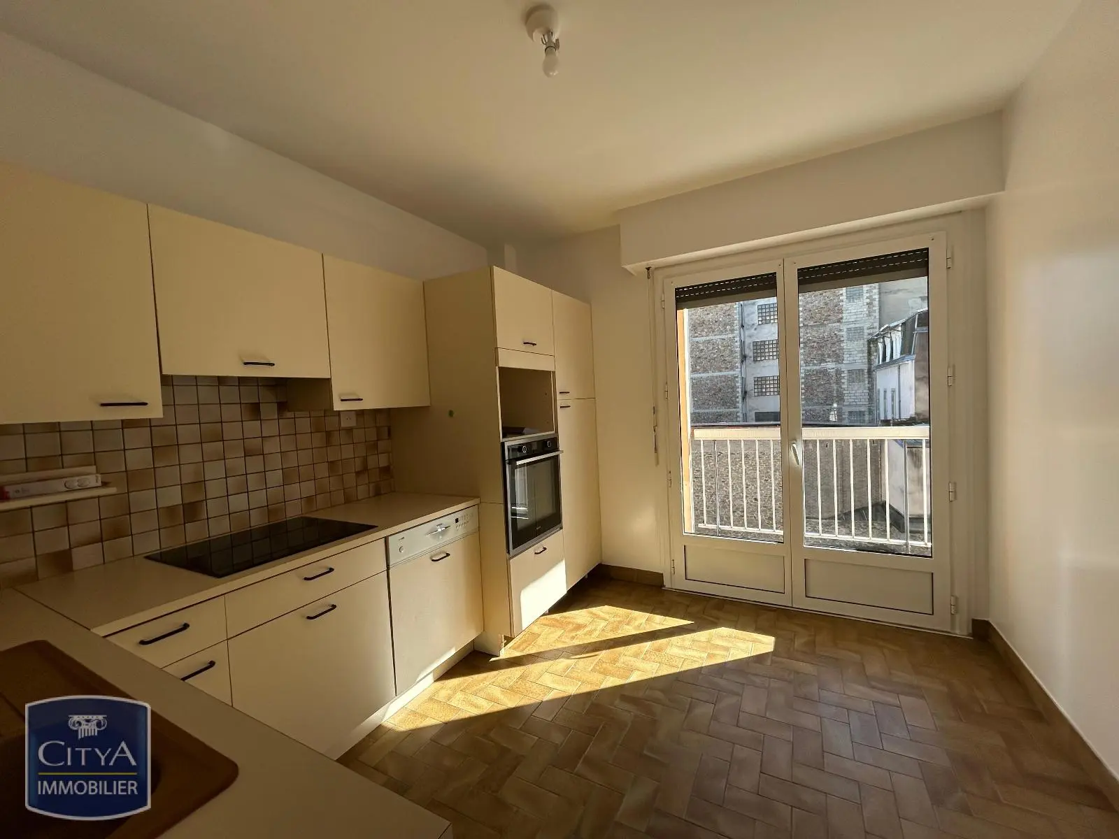 Photo 3 Appartement 4 pièces 91.74m²