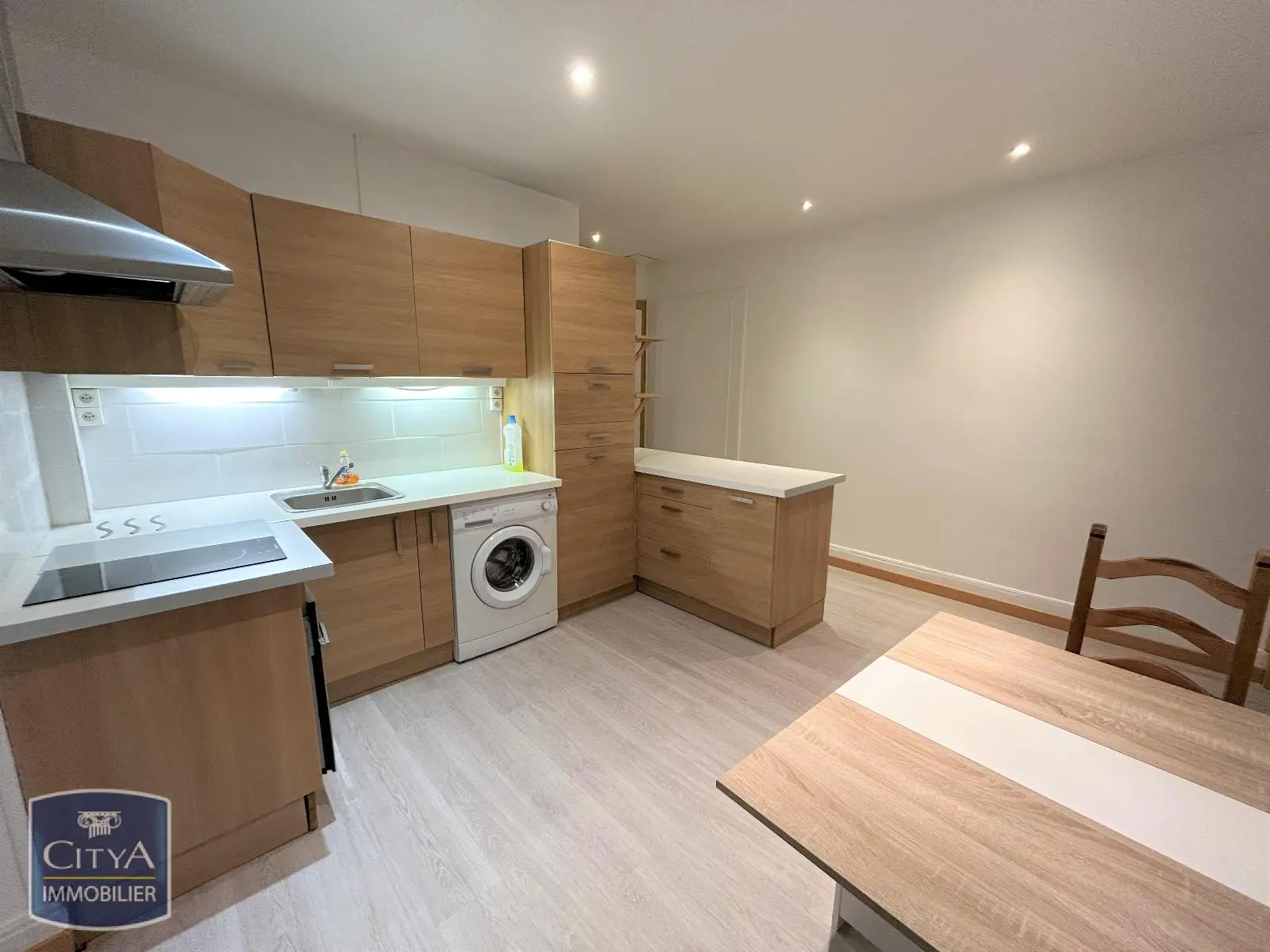 Photo 3 Appartement 1 pièce 33.99m²