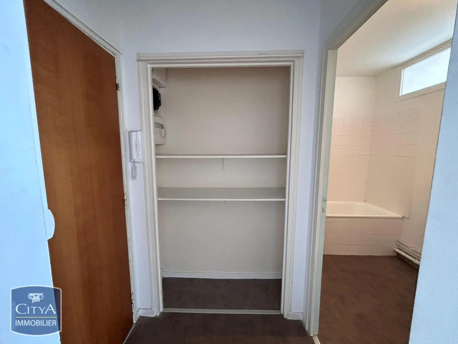 Photo 6 Appartement 1 pièce 28.91m²